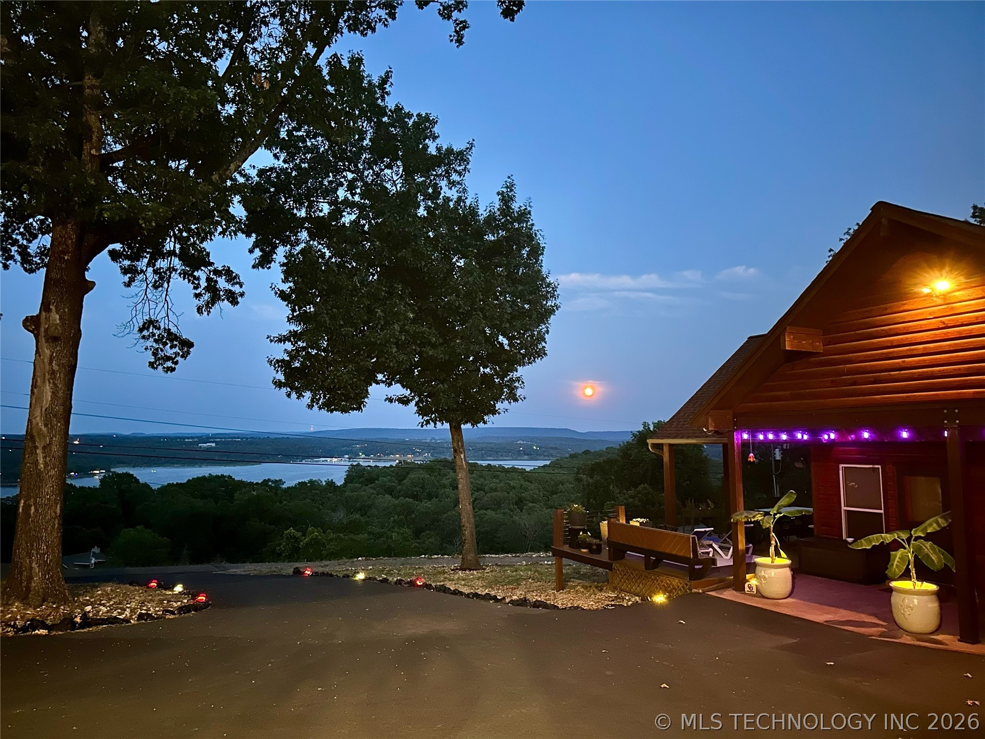 18745 W Lakewood Drive Park Hill OK 74451