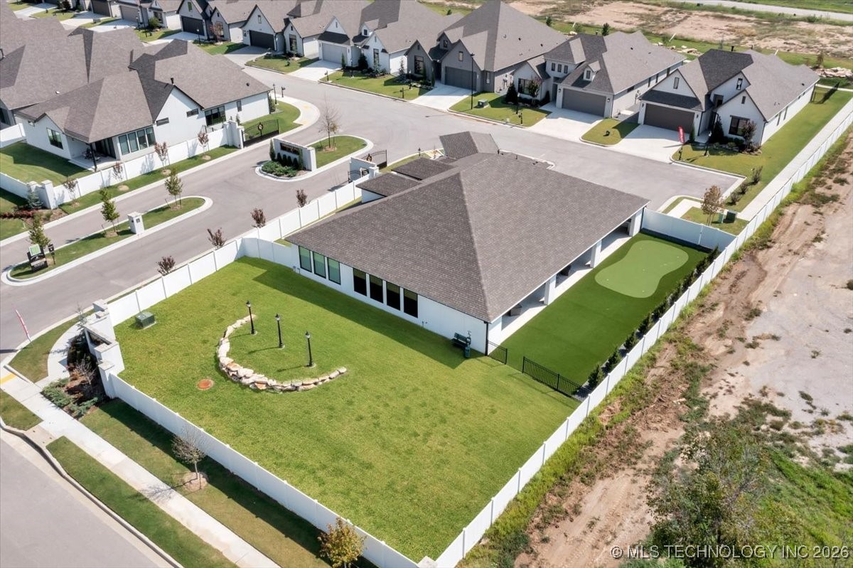 1203 N 71st Place Broken Arrow OK 74014