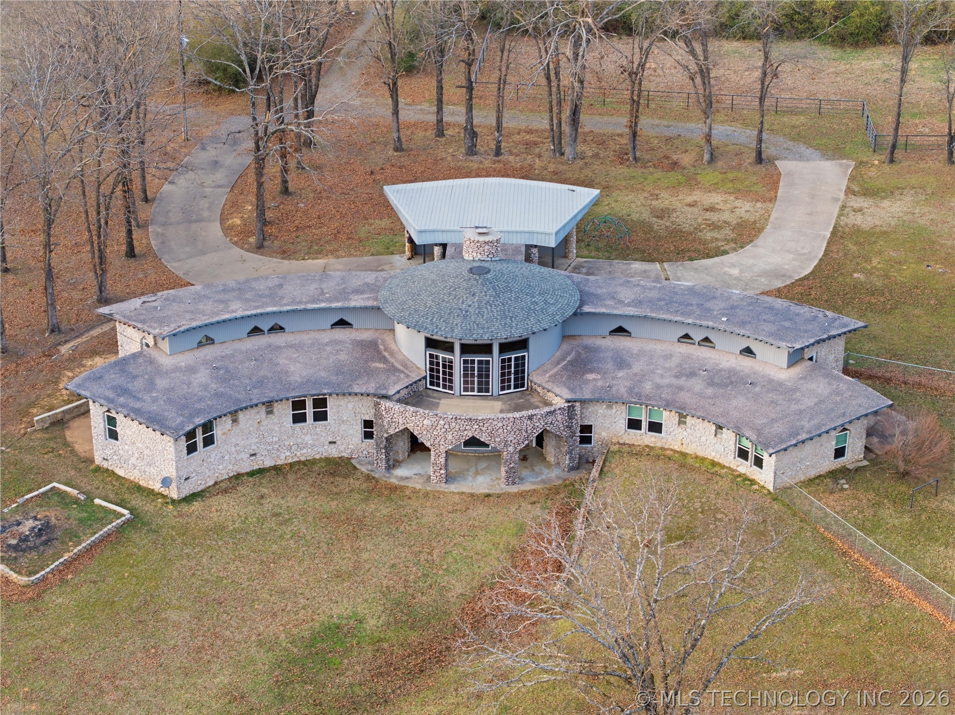 140 W Taylor Drive Sallisaw OK 74955