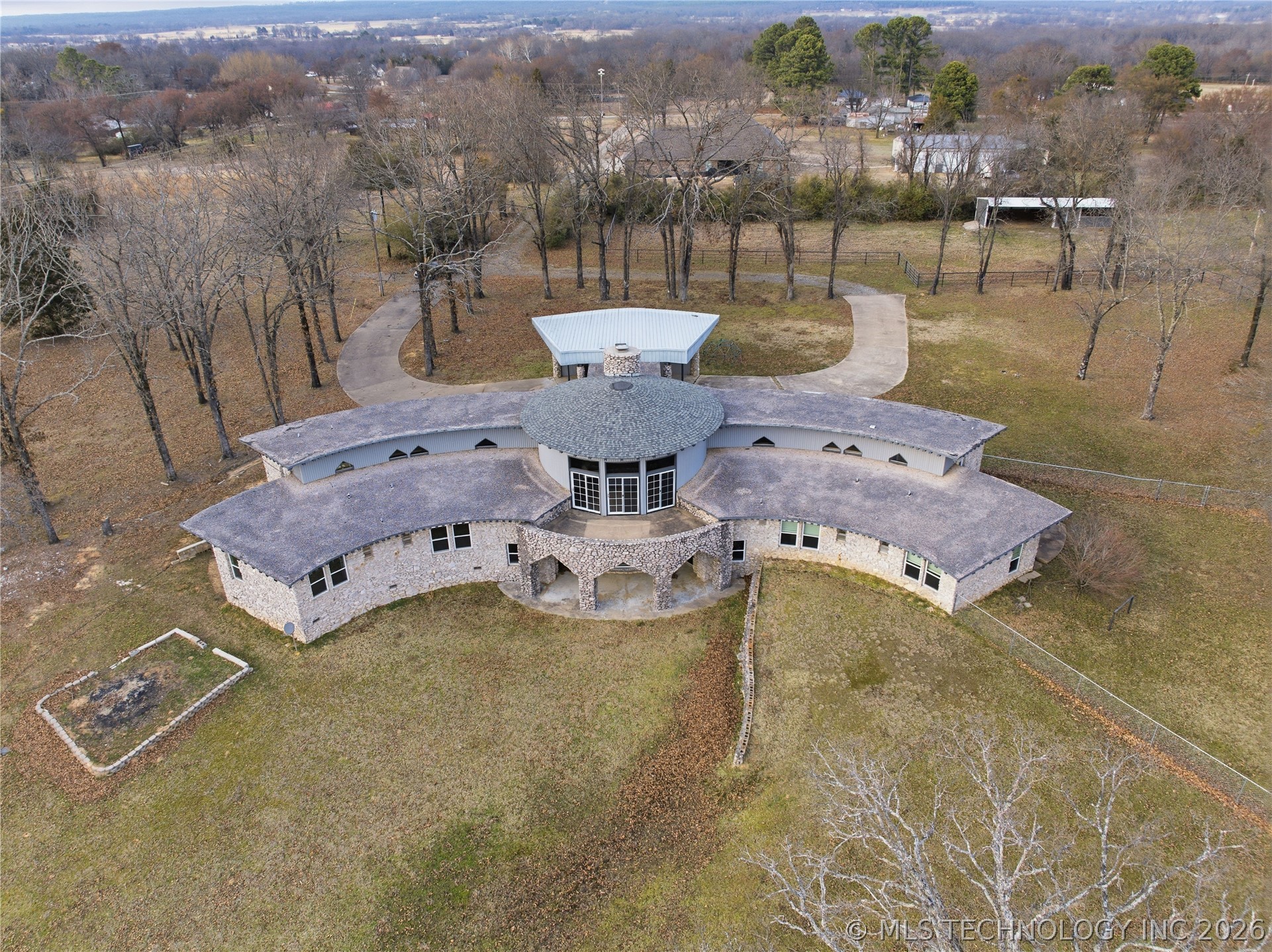140 W Taylor Drive Sallisaw OK 74955