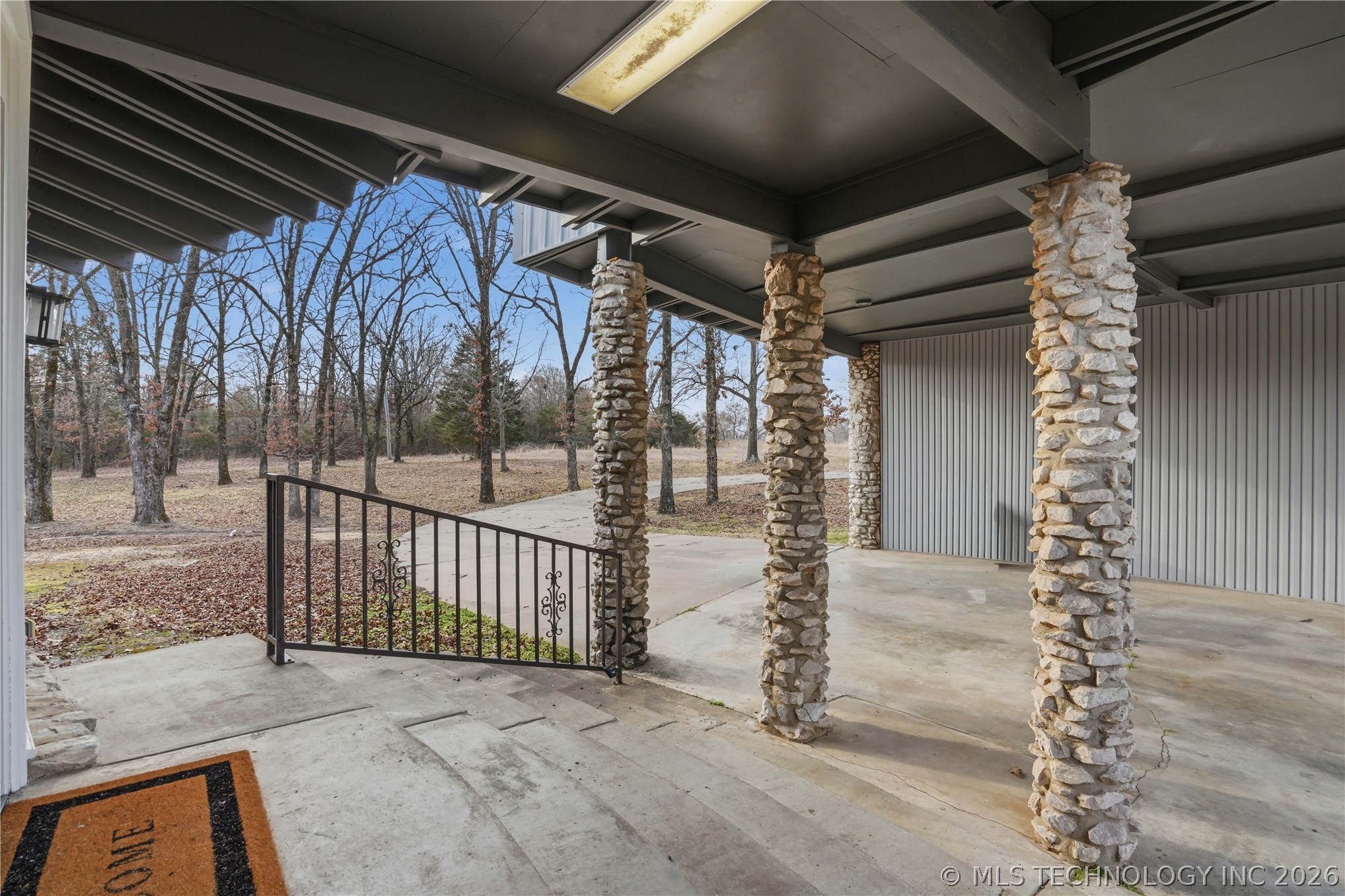 140 W Taylor Drive Sallisaw OK 74955
