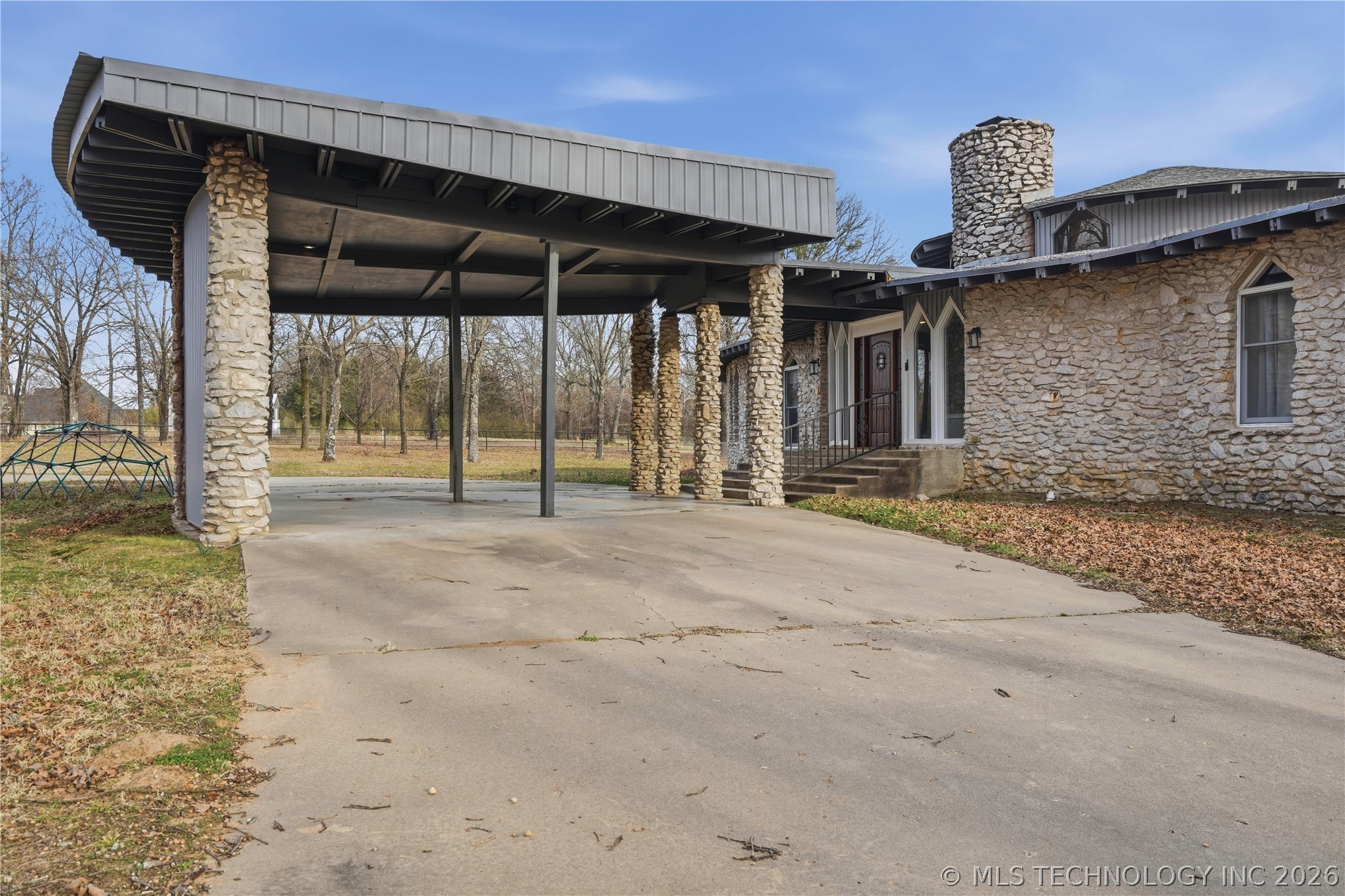 140 W Taylor Drive Sallisaw OK 74955