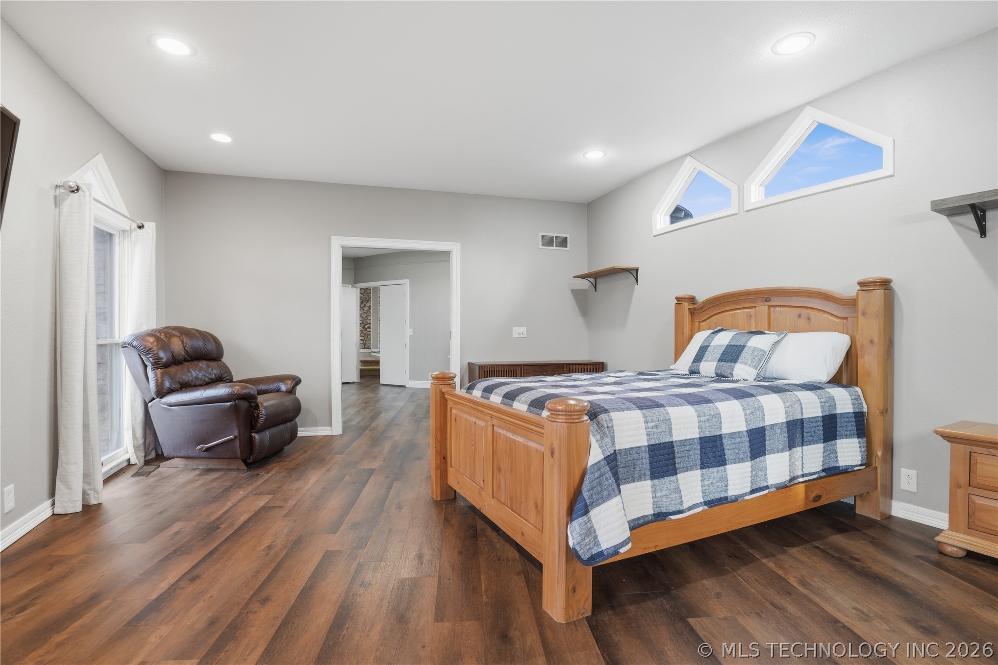 140 W Taylor Drive Sallisaw OK 74955