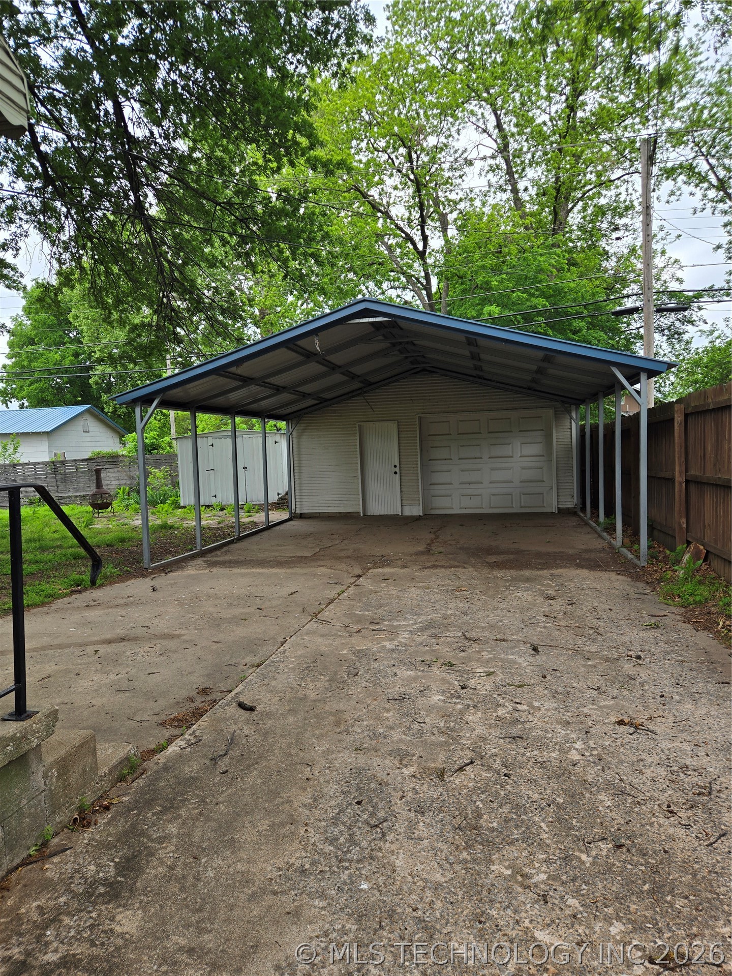720 S Hickory Street Sapulpa OK 74066
