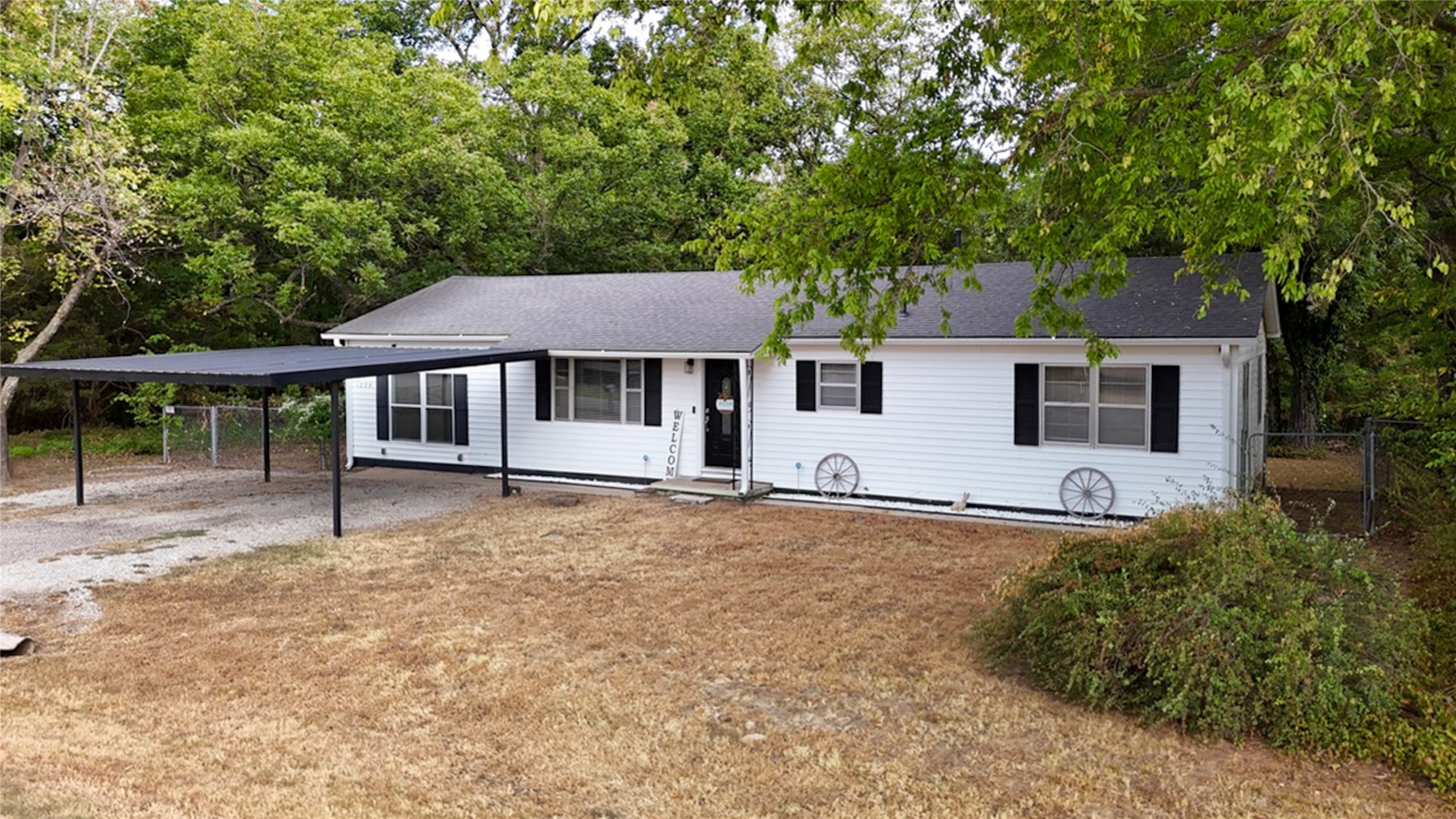 1230 Van Drive Seminole OK 74868
