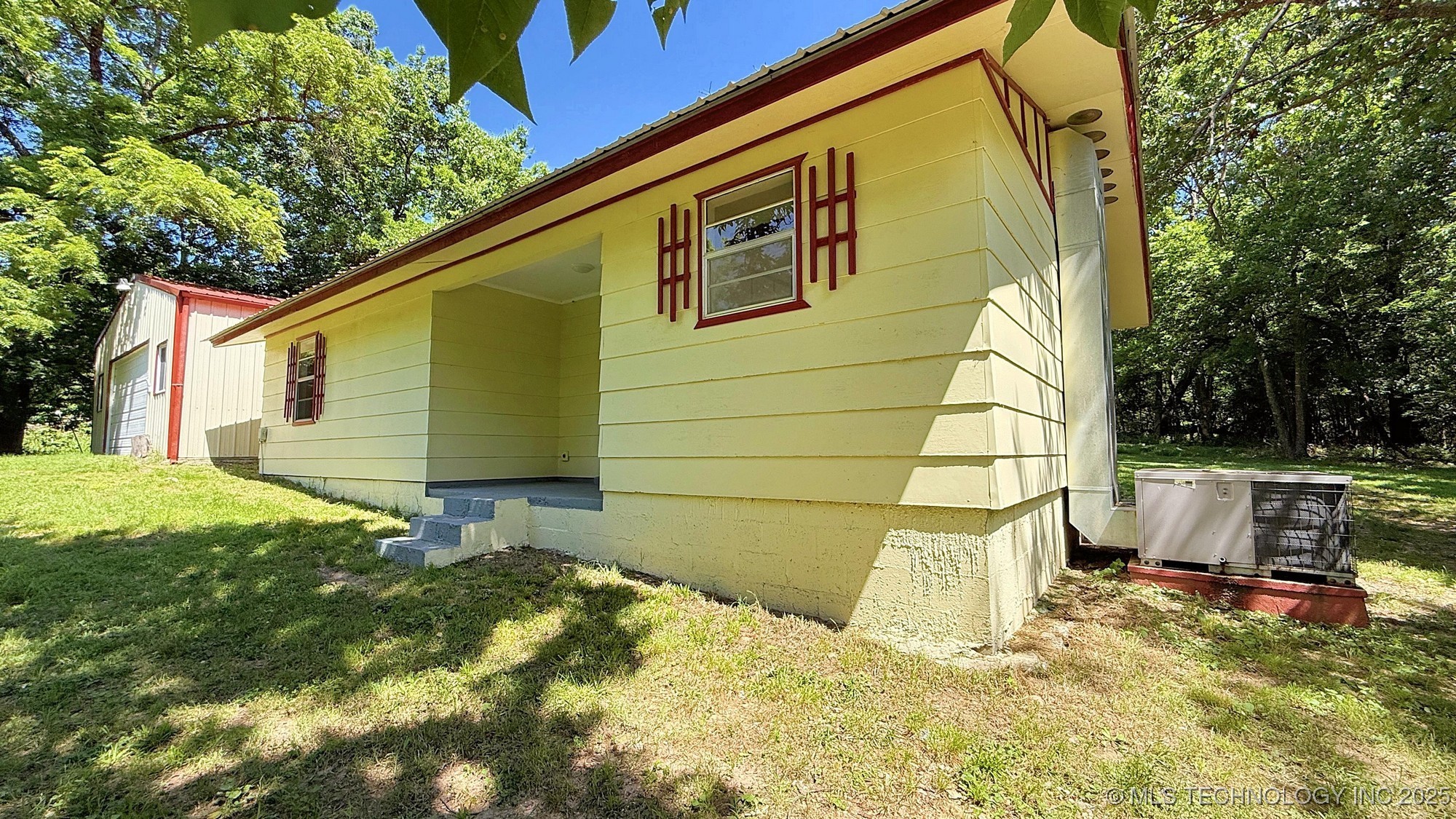 20596 E Whipperwill Road Tahlequah OK 74464