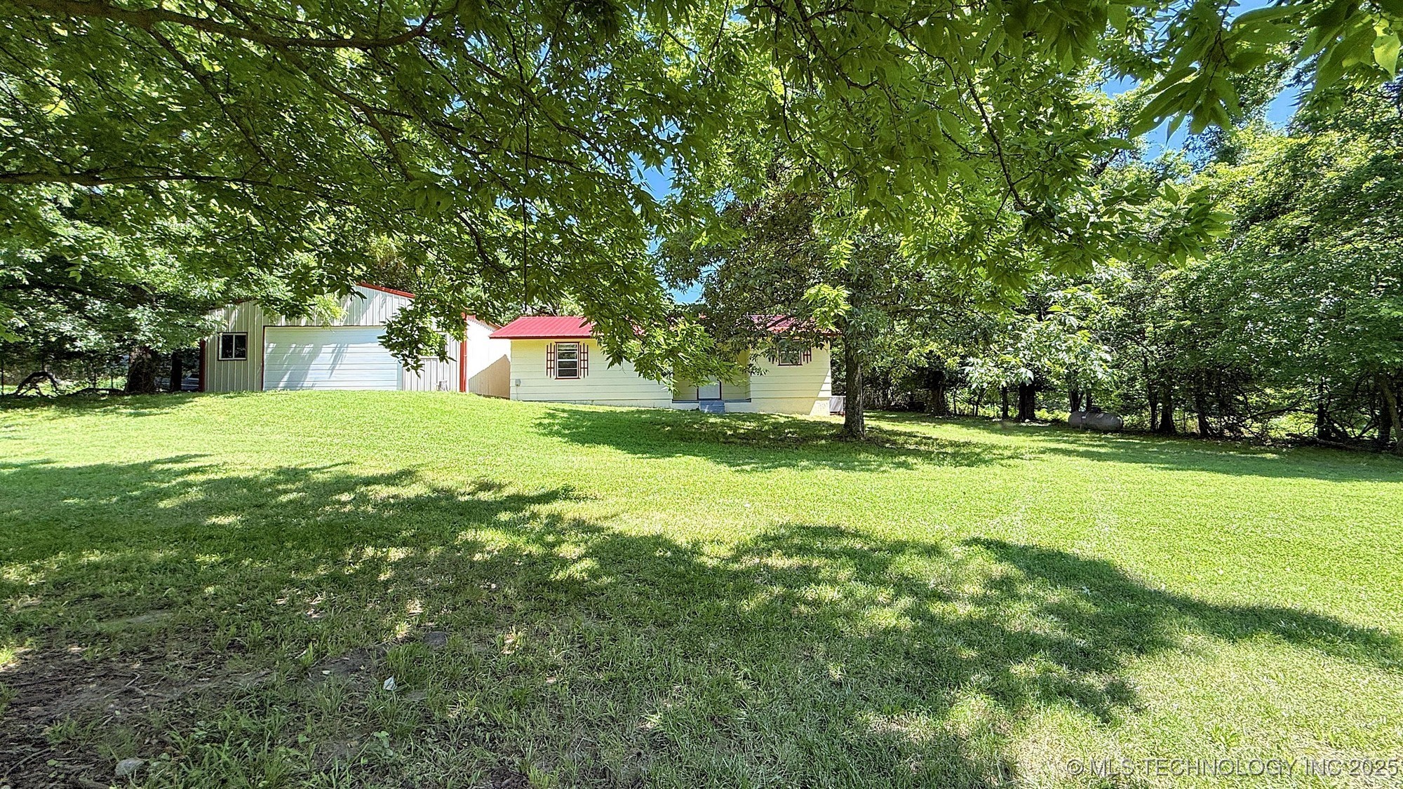 20596 E Whipperwill Road Tahlequah OK 74464