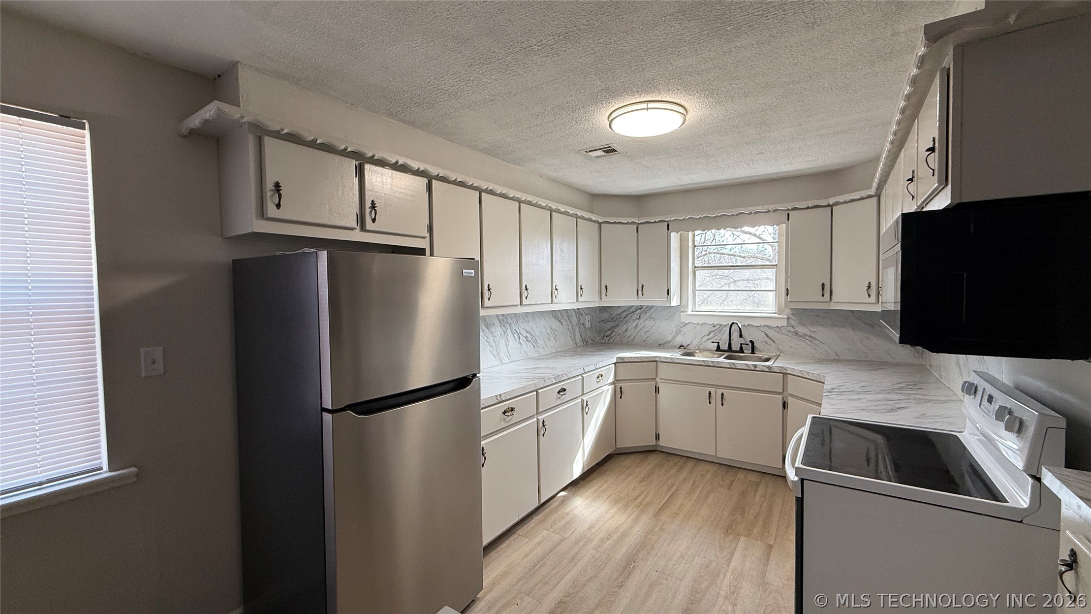 20596 E Whipperwill Road Tahlequah OK 74464