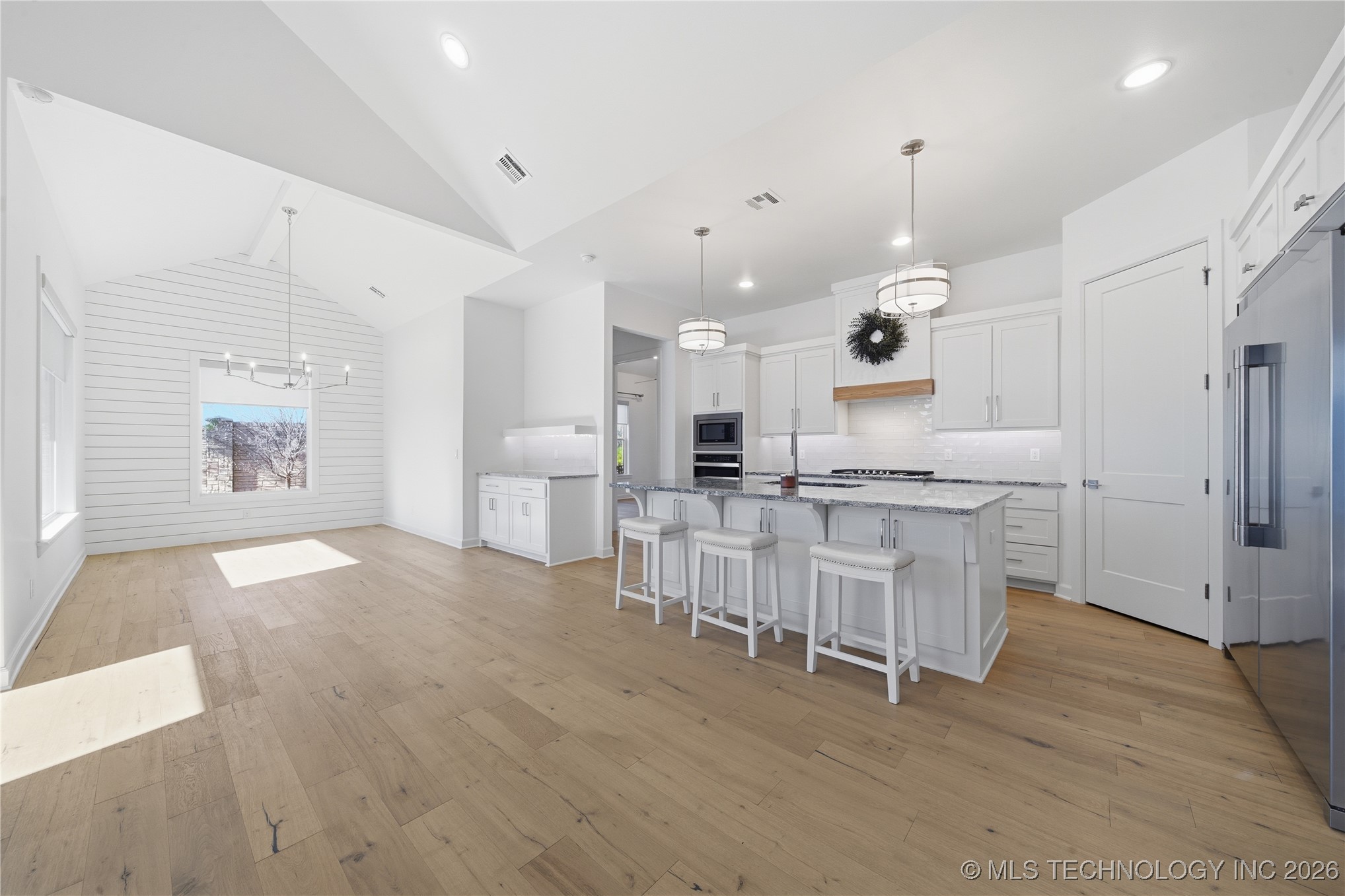 1228 W 85th Court S Tulsa OK 74132