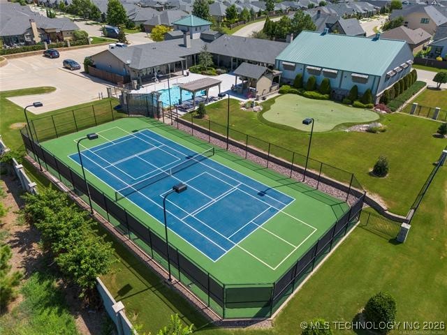 1228 W 85th Court S Tulsa OK 74132
