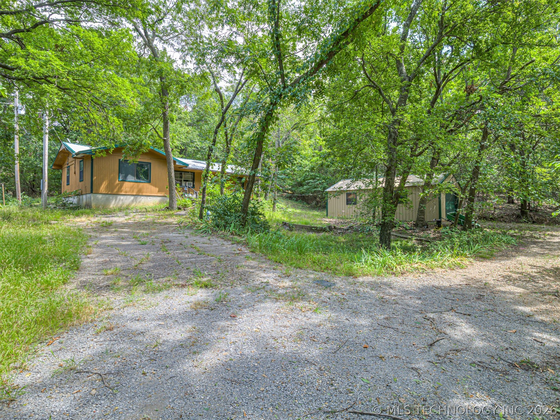 9005 S 4150 Road Claremore OK 74017