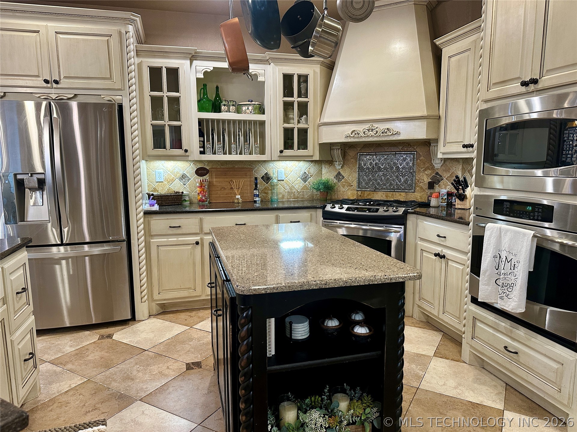 106692 S 4230 Road Checotah OK 74426