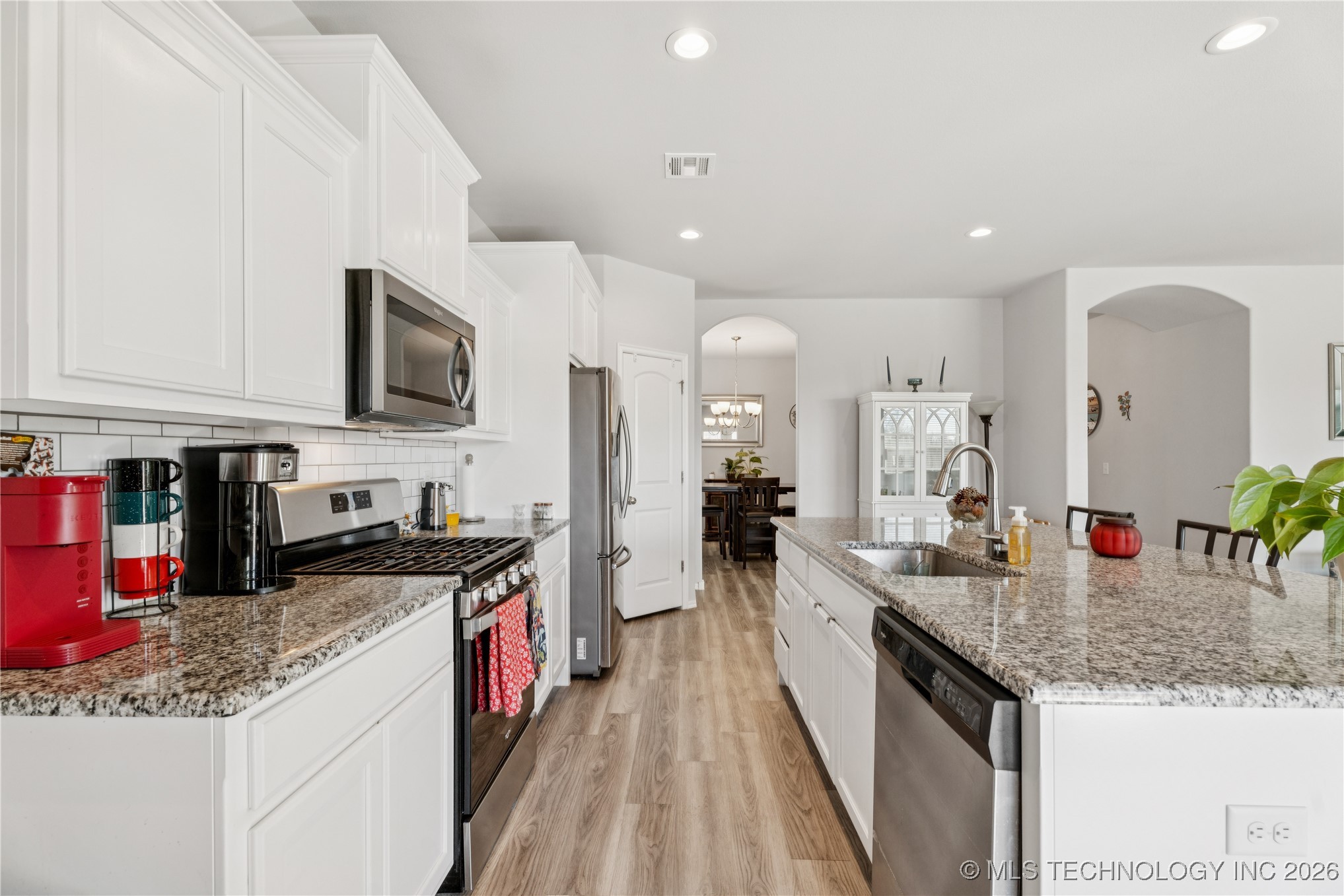 6250 S 317th East Avenue Broken Arrow OK 74014