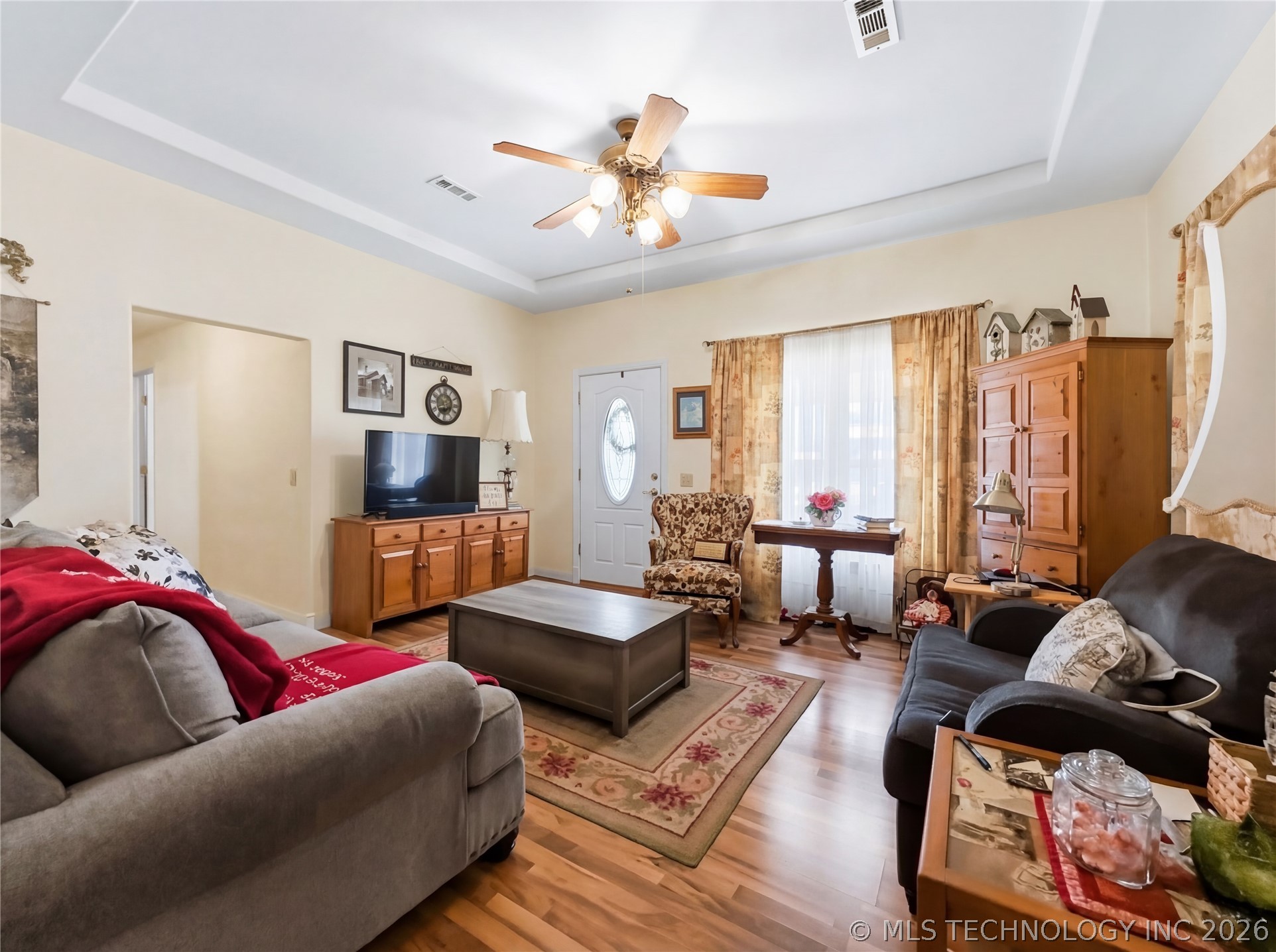 221 W Poplar Street Stilwell OK 74960