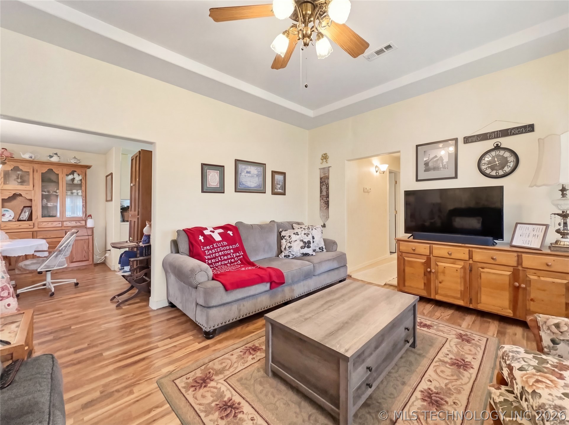 221 W Poplar Street Stilwell OK 74960