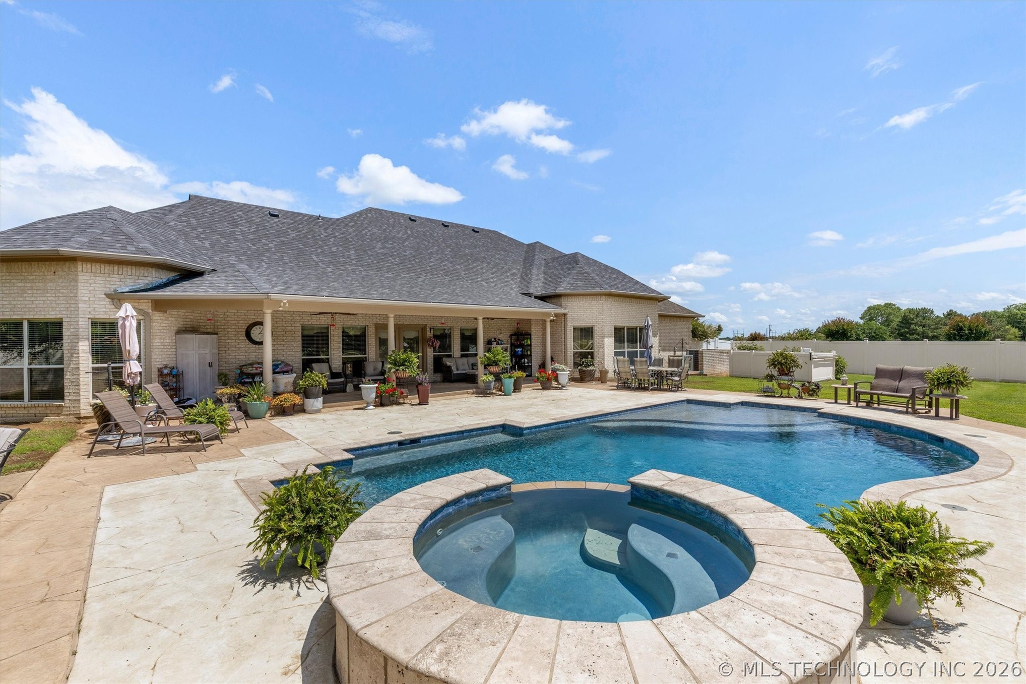 321 Kirsey Road Calera OK 74730