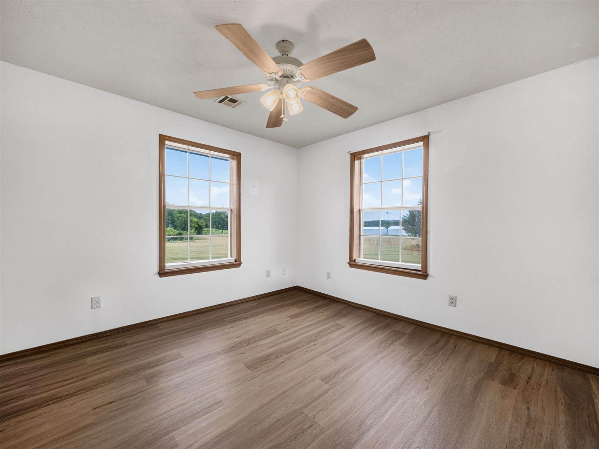 8611 N 100th Avenue W Skiatook OK 74070