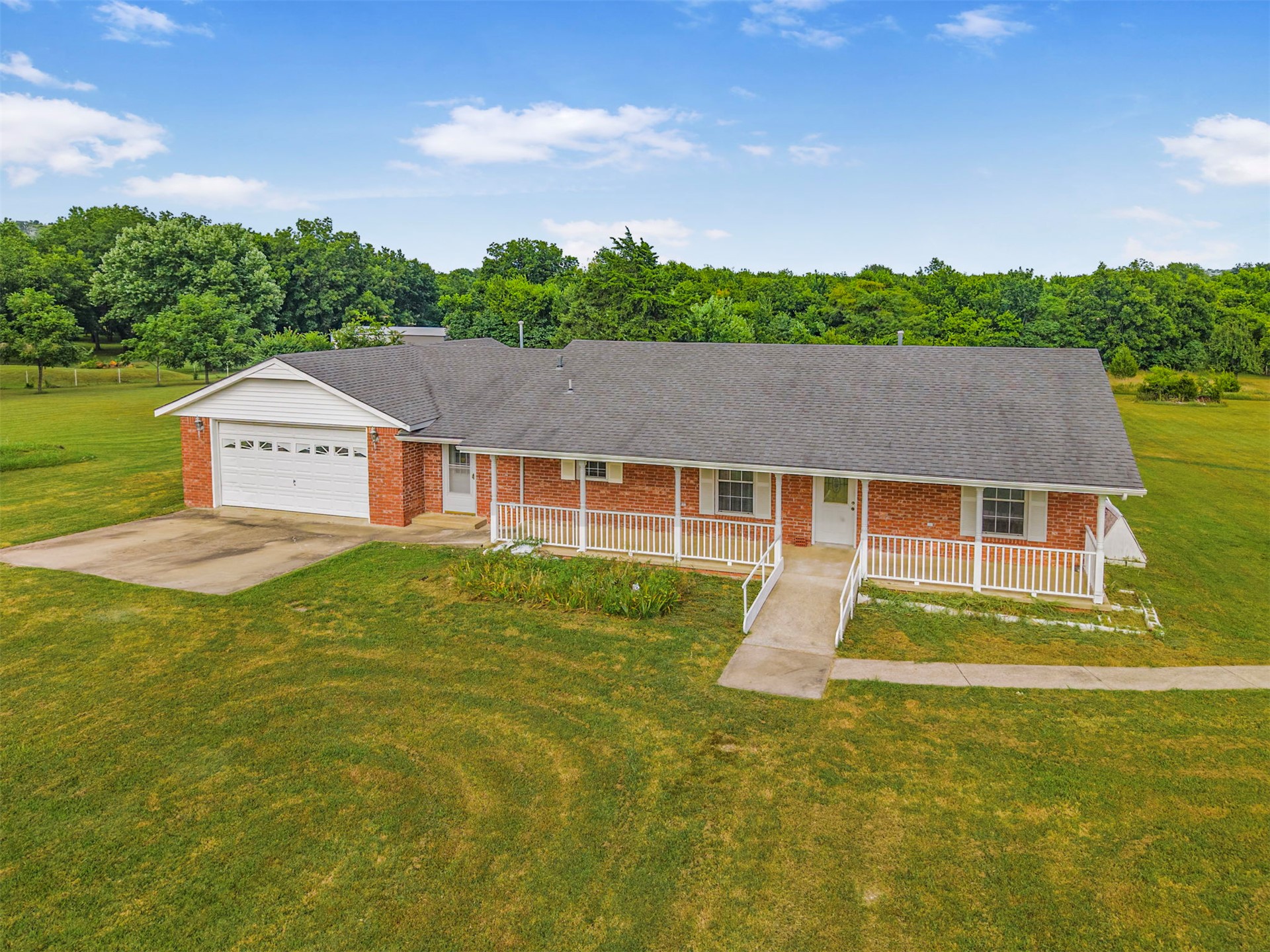 8611 N 100th Avenue W Skiatook OK 74070