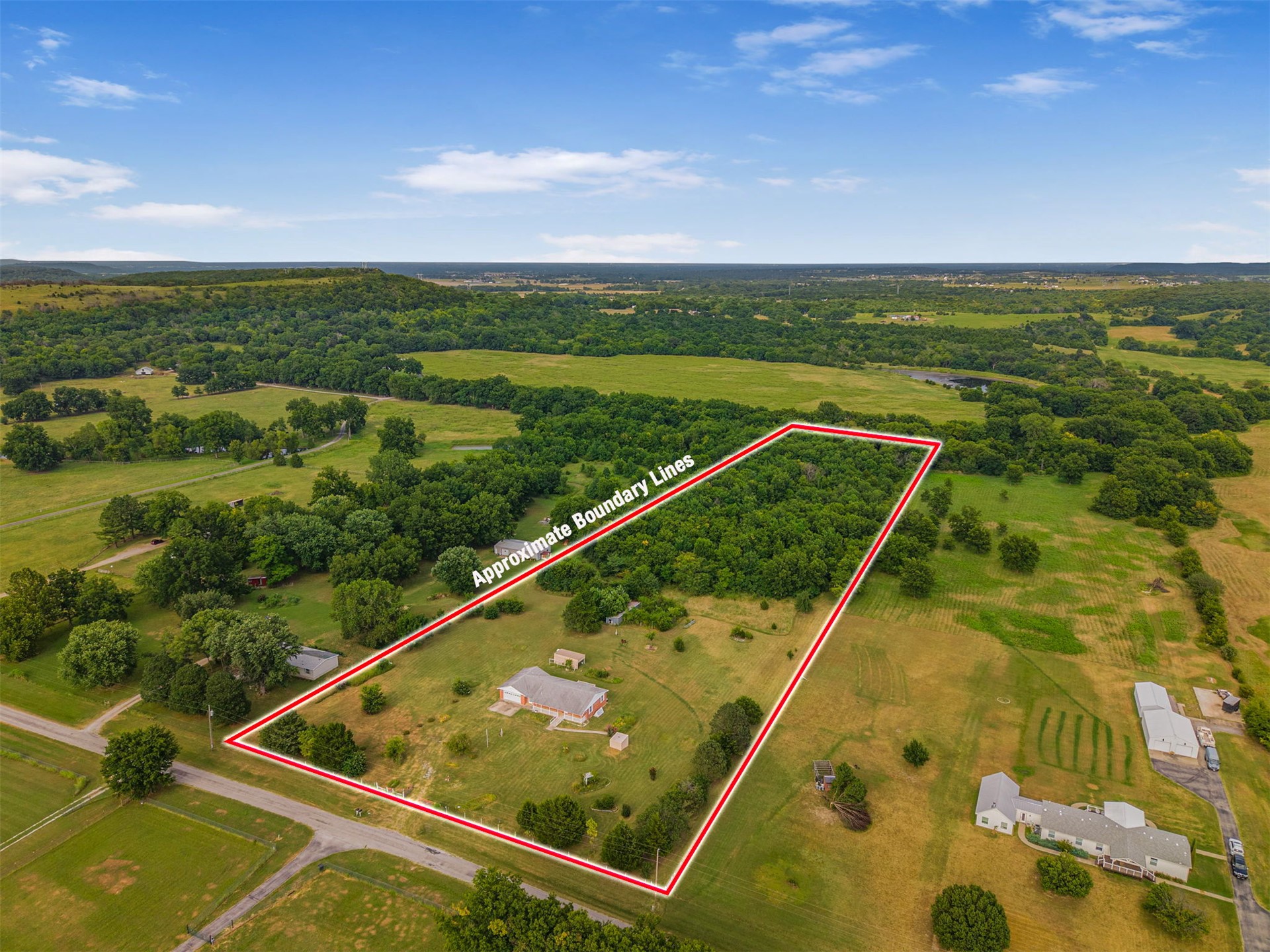 8611 N 100th Avenue W Skiatook OK 74070