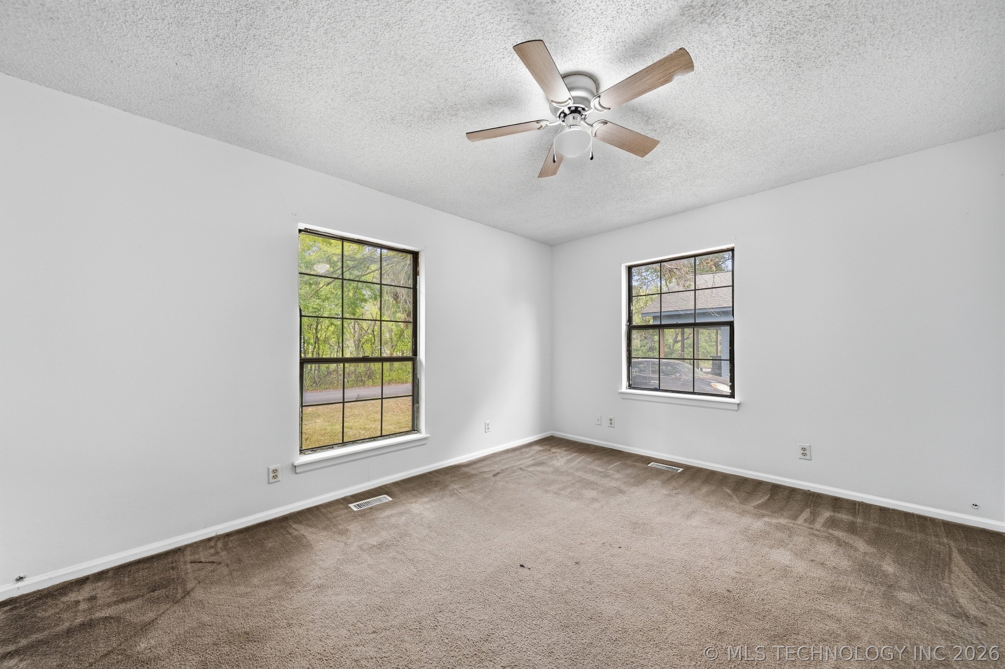 205 W Ragan Street Henryetta OK 74437