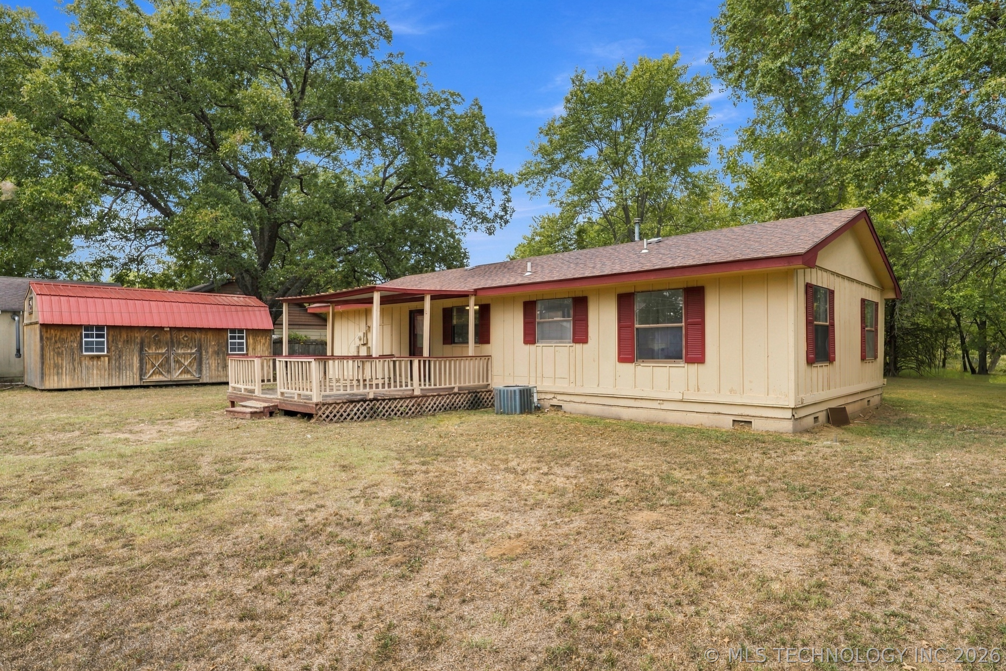 205 W Ragan Street Henryetta OK 74437