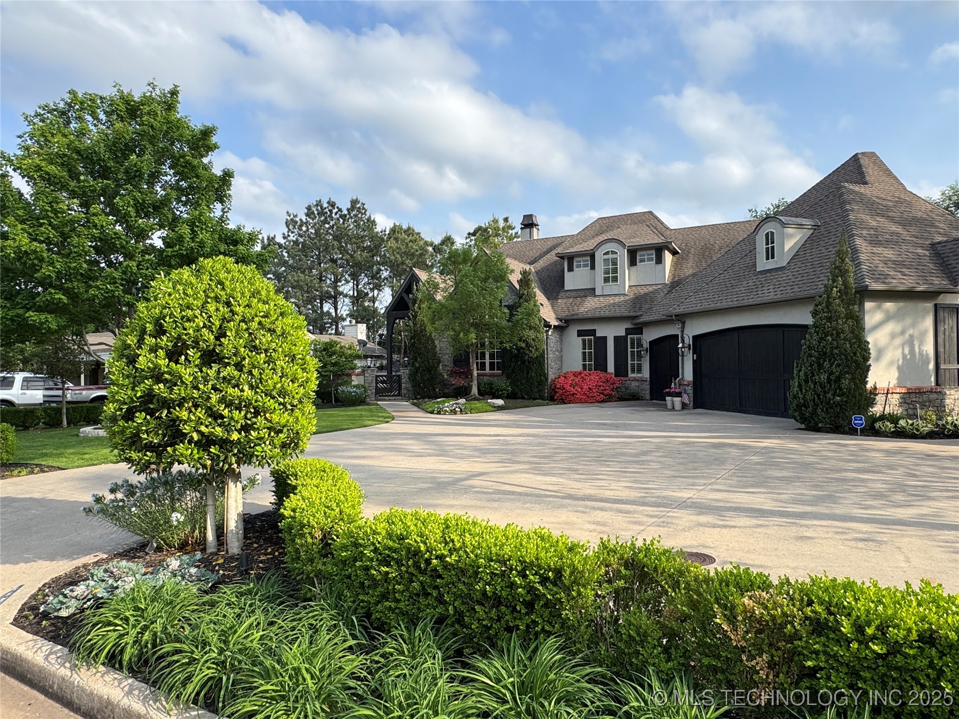 2920 E 27th Place Tulsa OK 74114