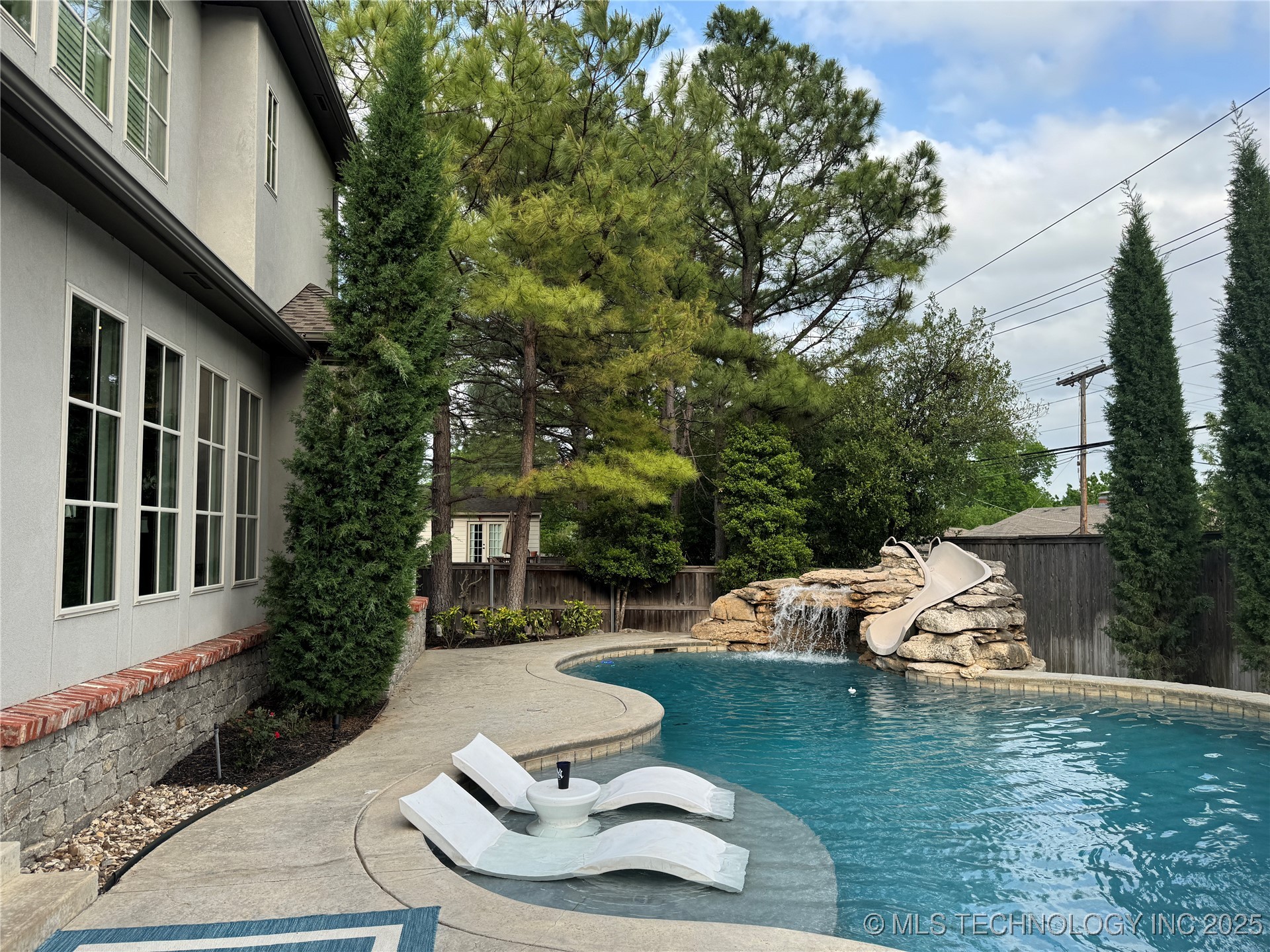 2920 E 27th Place Tulsa OK 74114
