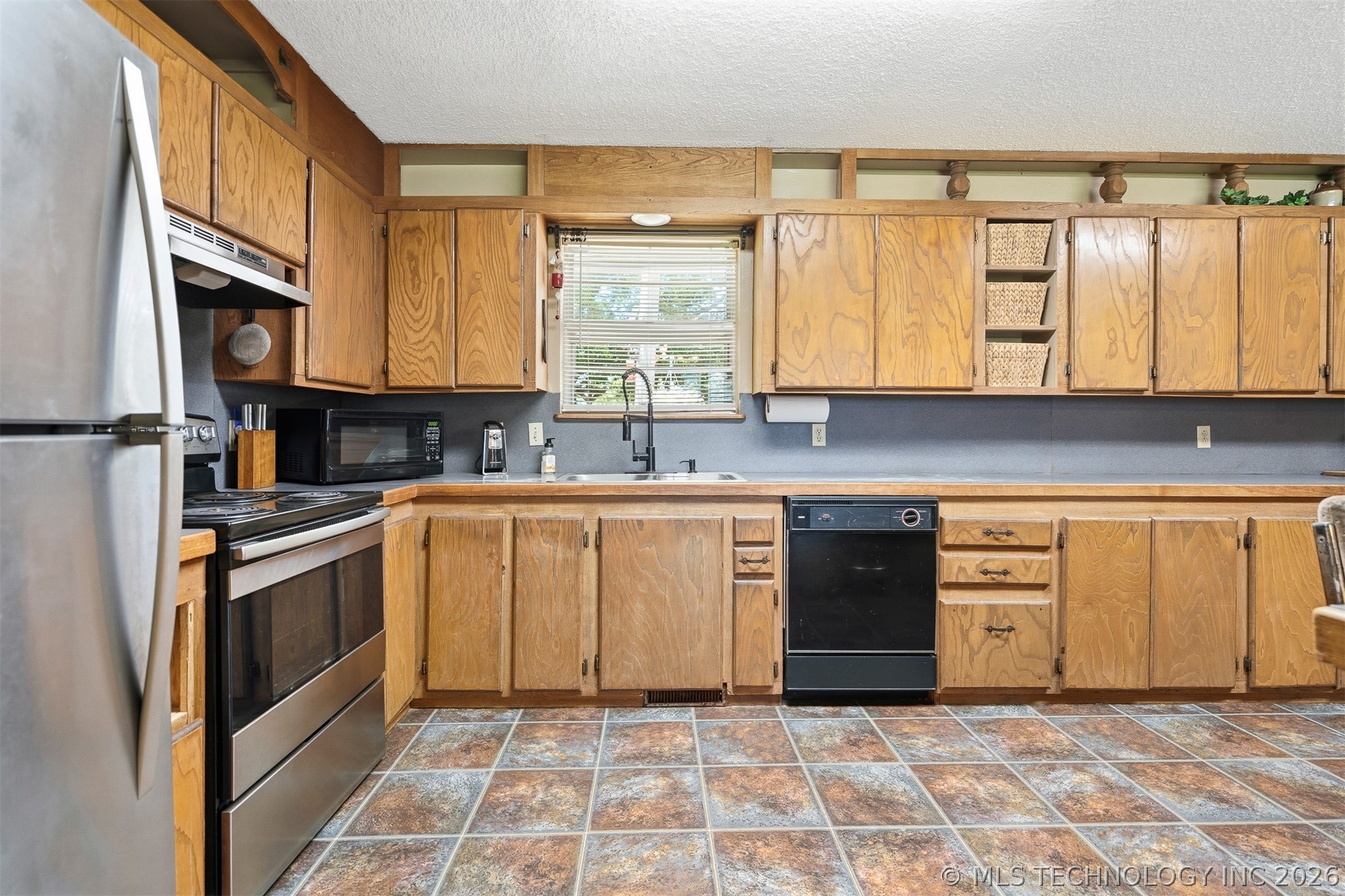 7045 State Highway 76 Wilson OK 73463