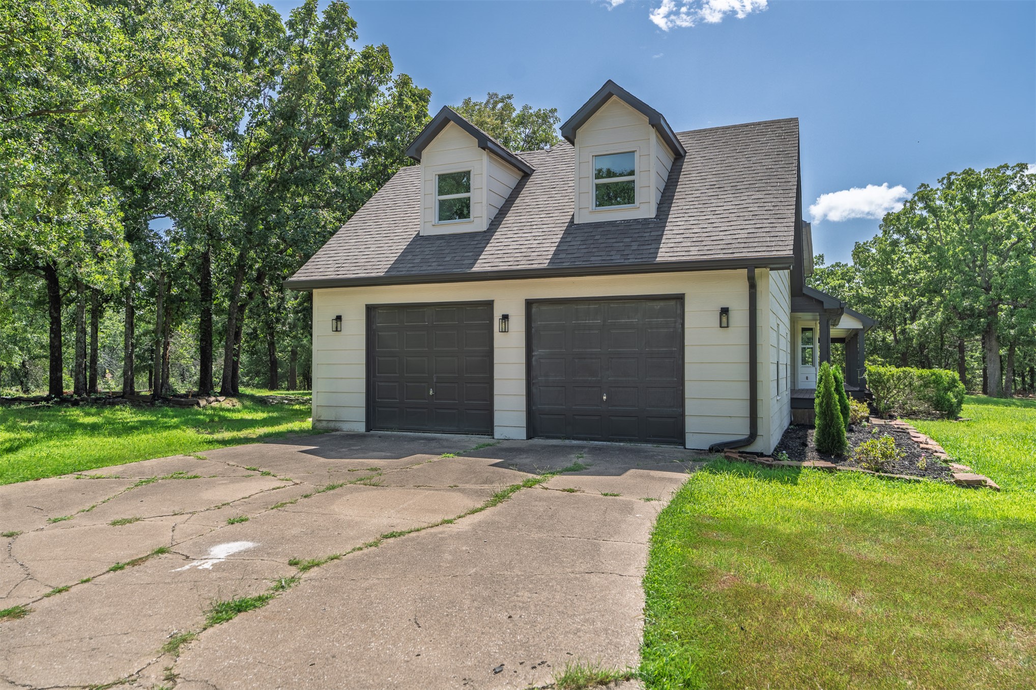999 County Road 2265 Skiatook OK 74070