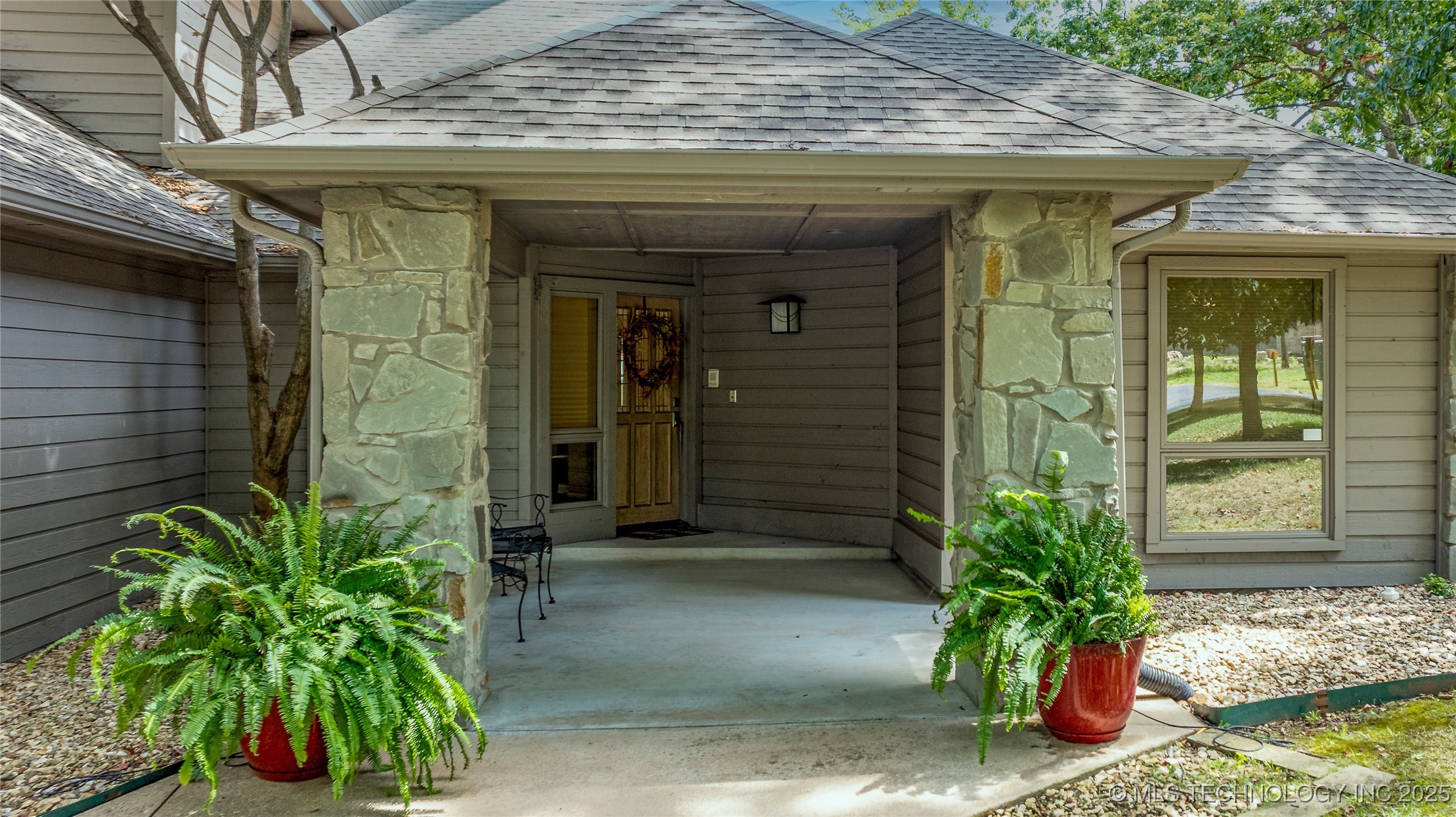 33872 S Coves Drive Afton OK 74331