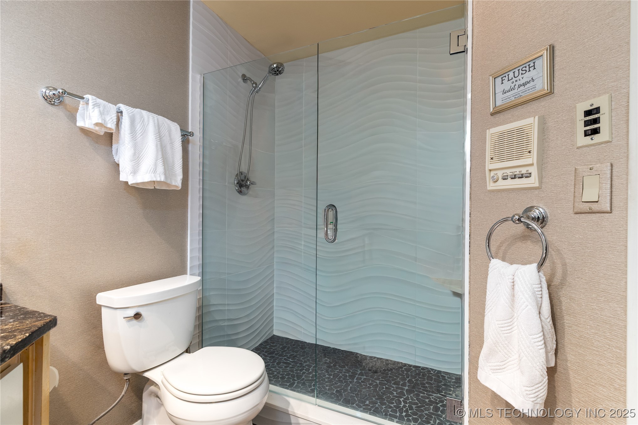 33872 S Coves Drive Afton OK 74331