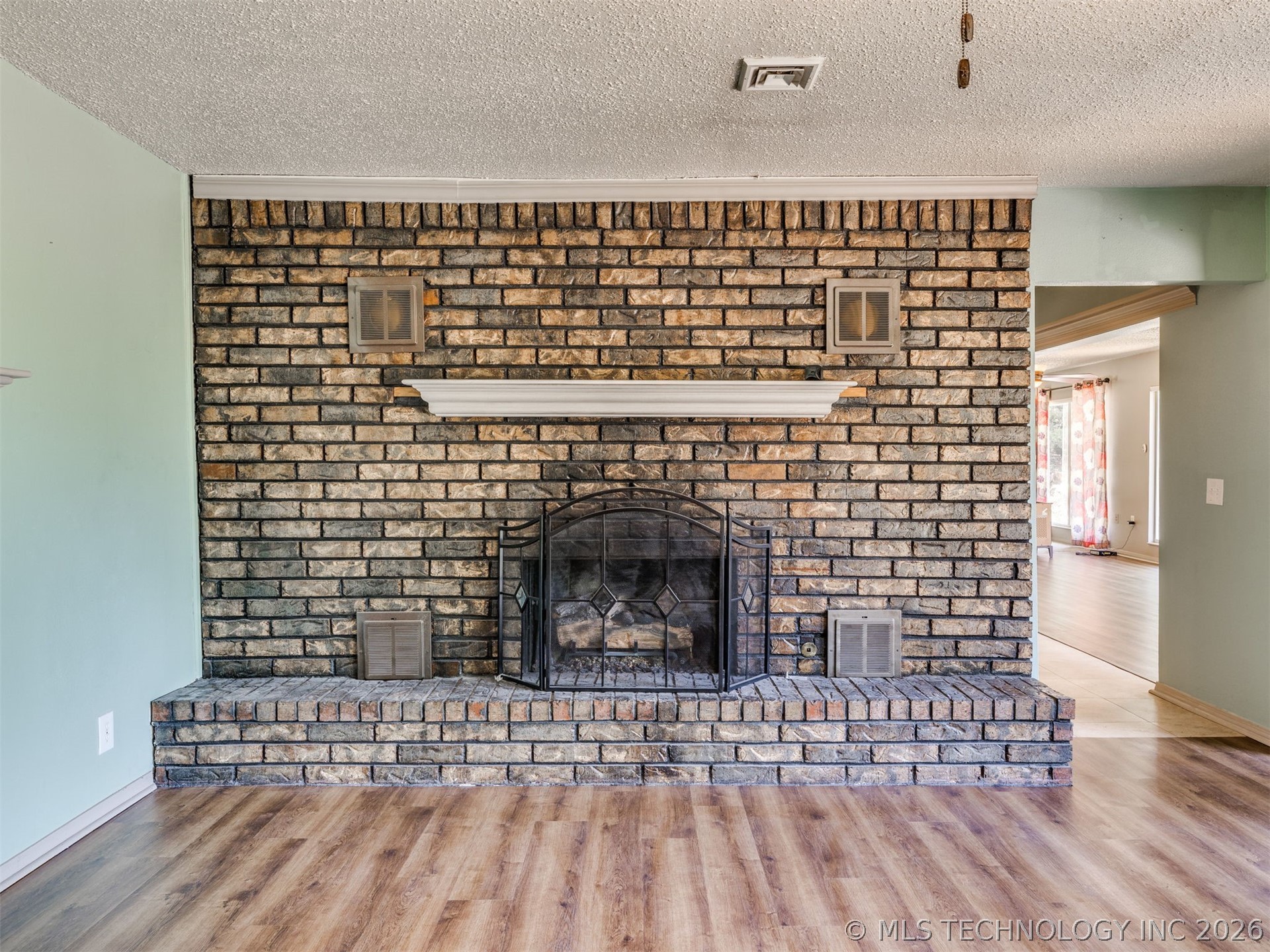 1082 Gaines Creek Loop Eufaula OK 74432