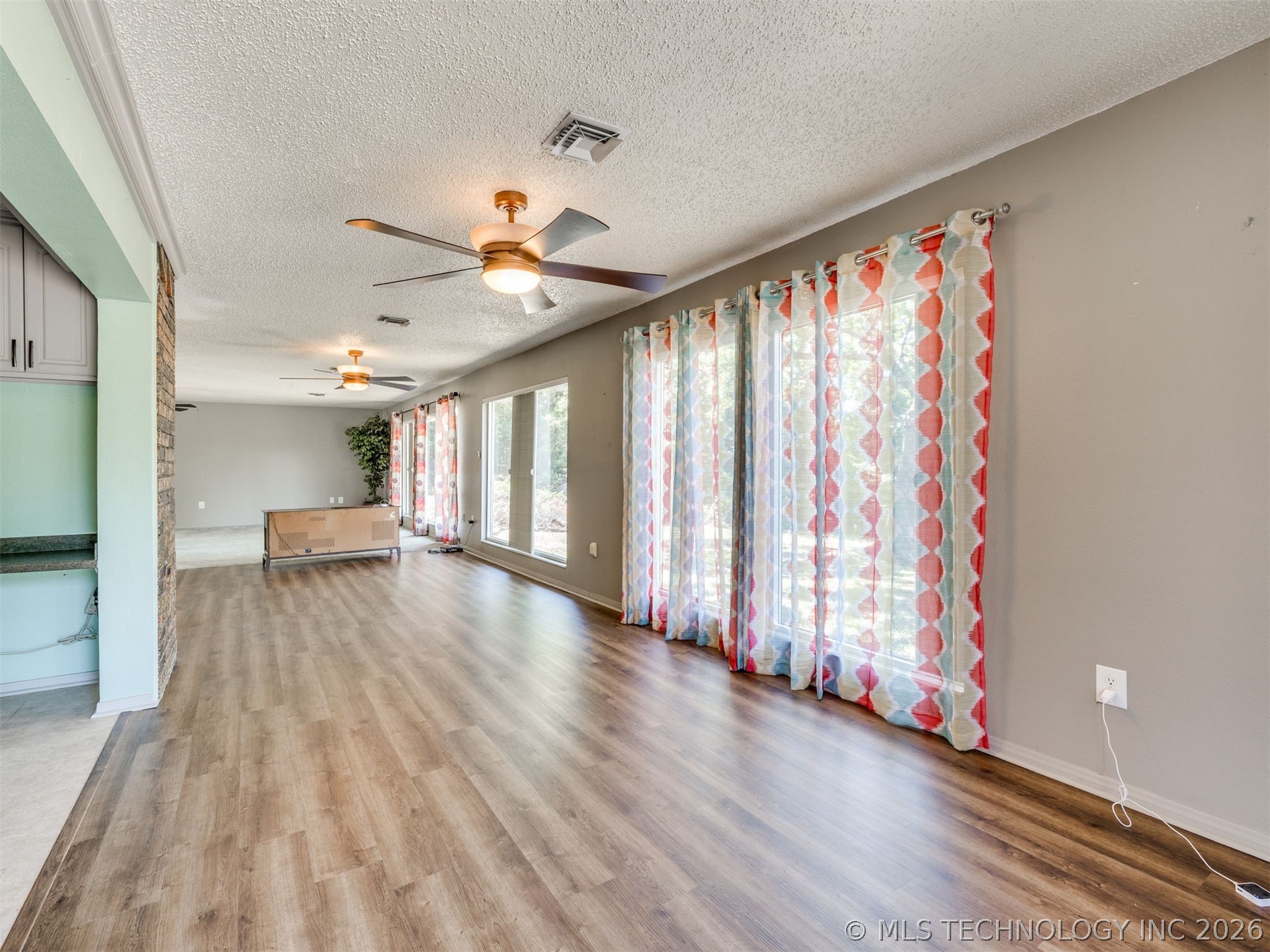 1082 Gaines Creek Loop Eufaula OK 74432