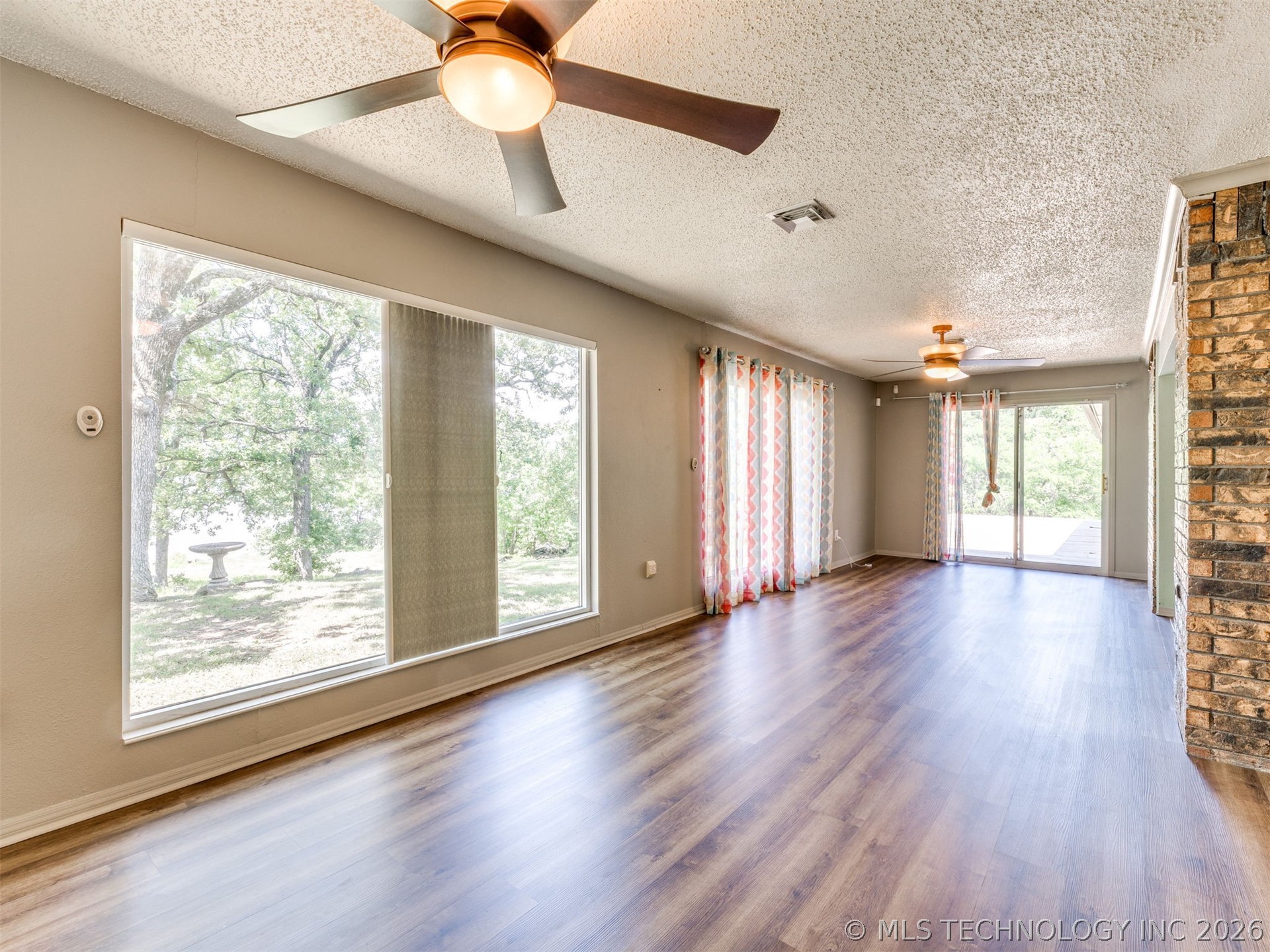 1082 Gaines Creek Loop Eufaula OK 74432