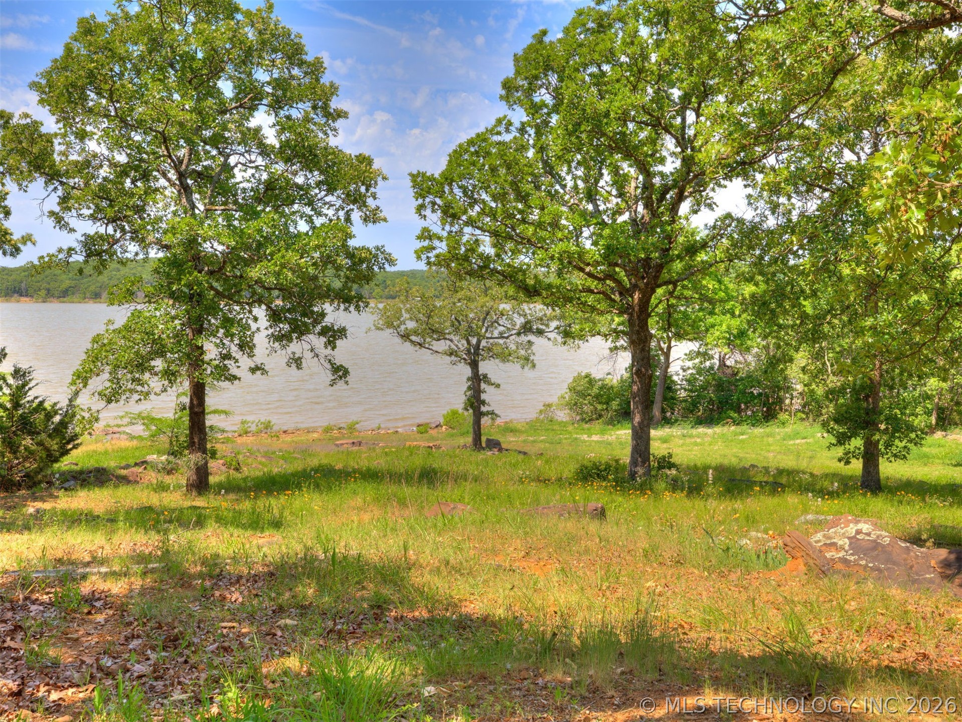 1082 Gaines Creek Loop Eufaula OK 74432