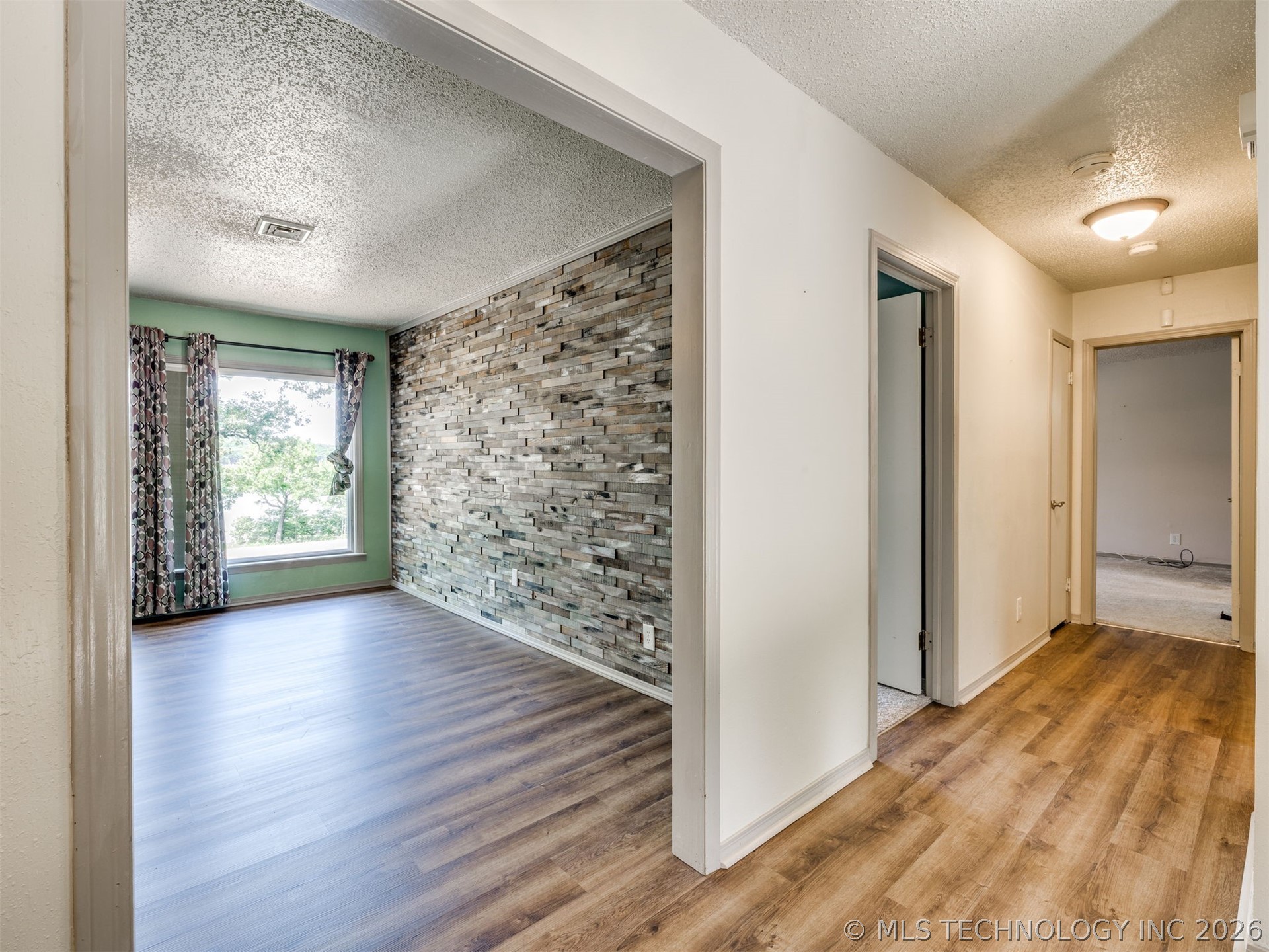 1082 Gaines Creek Loop Eufaula OK 74432