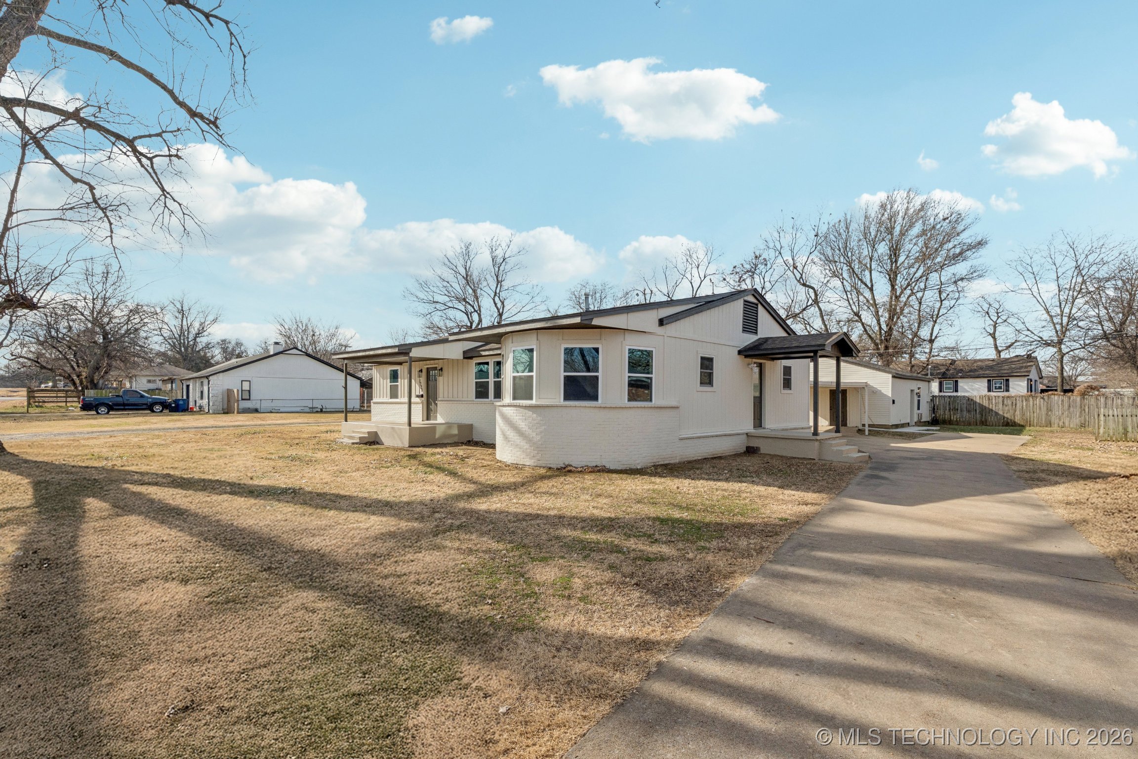 1228 S 76th Eastavenue Tulsa OK 74112