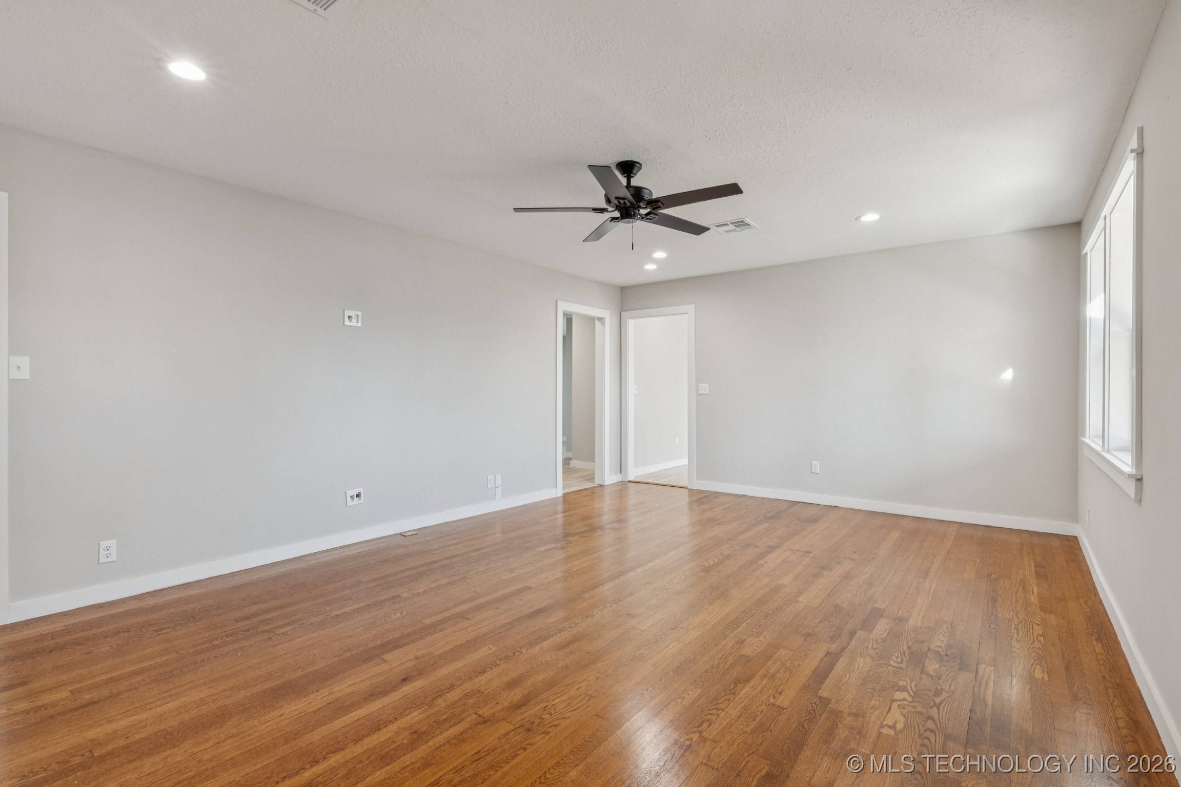 1228 S 76th Eastavenue Tulsa OK 74112