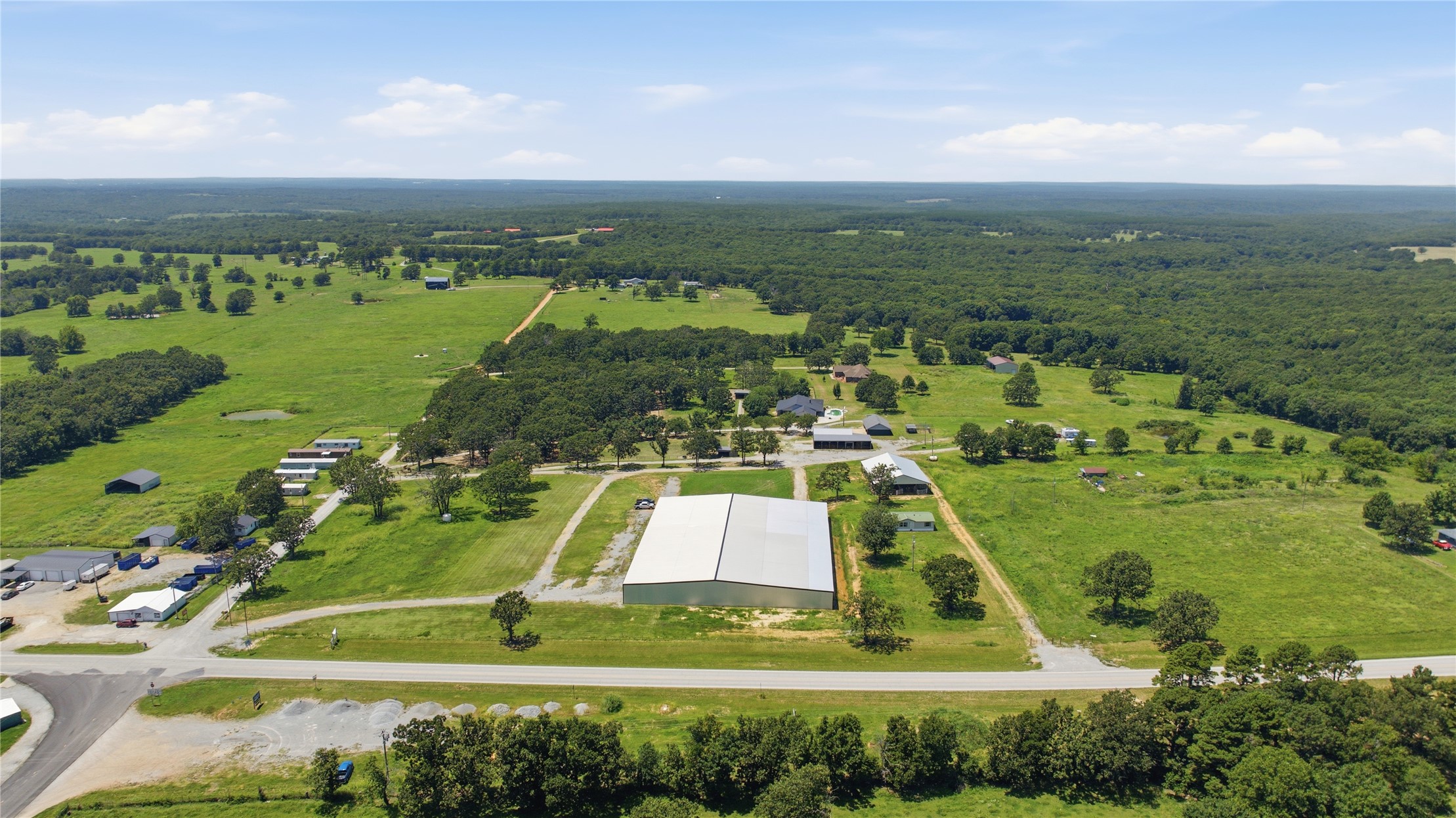 13354 E 520 Road Colcord OK 74338