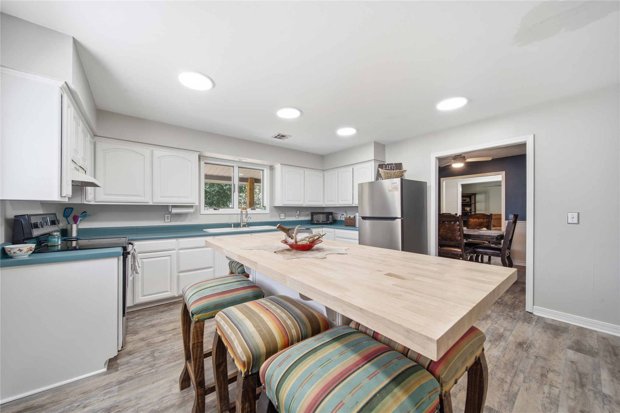 13354 E 520 Road Colcord OK 74338