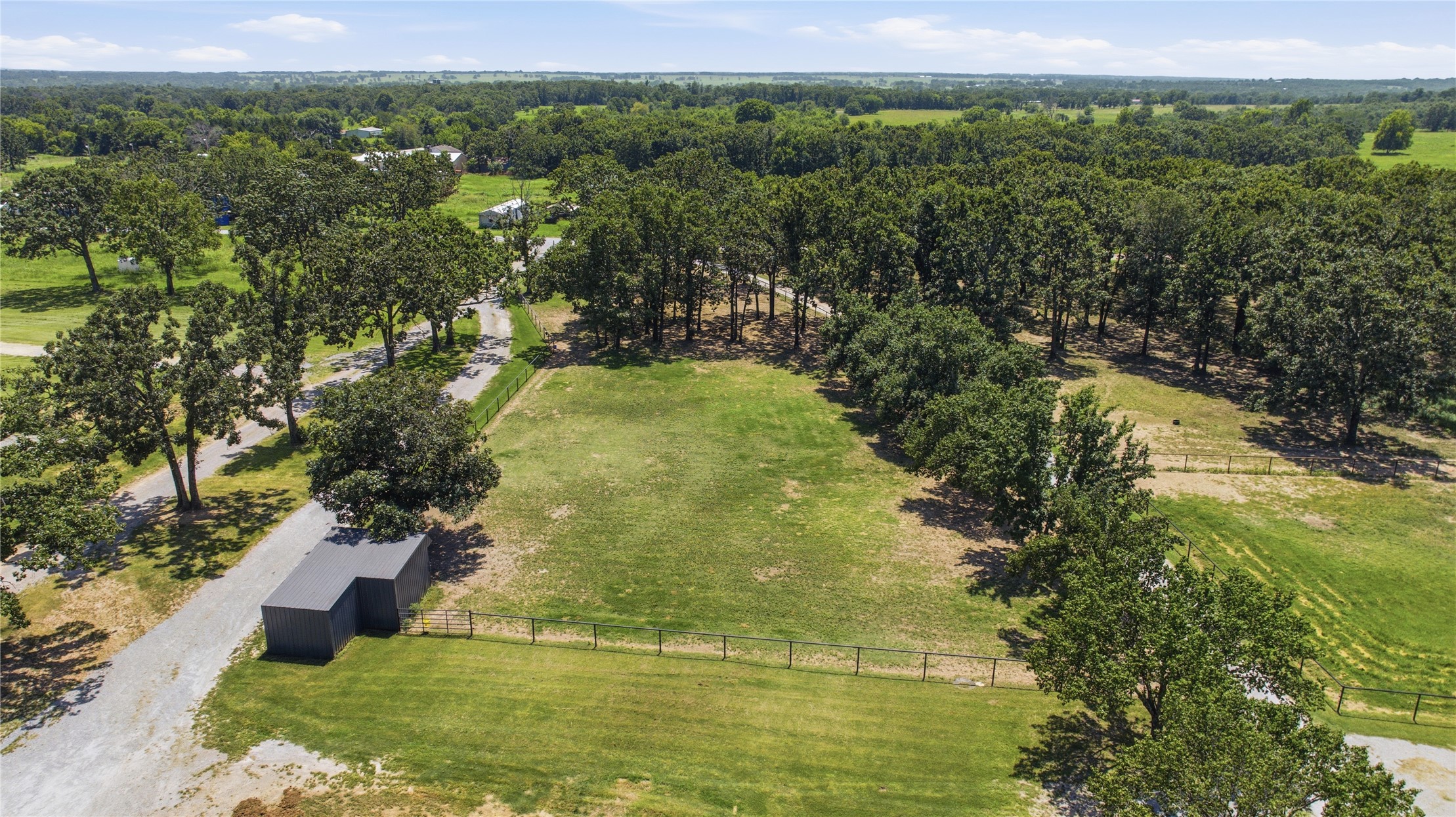 13354 E 520 Road Colcord OK 74338