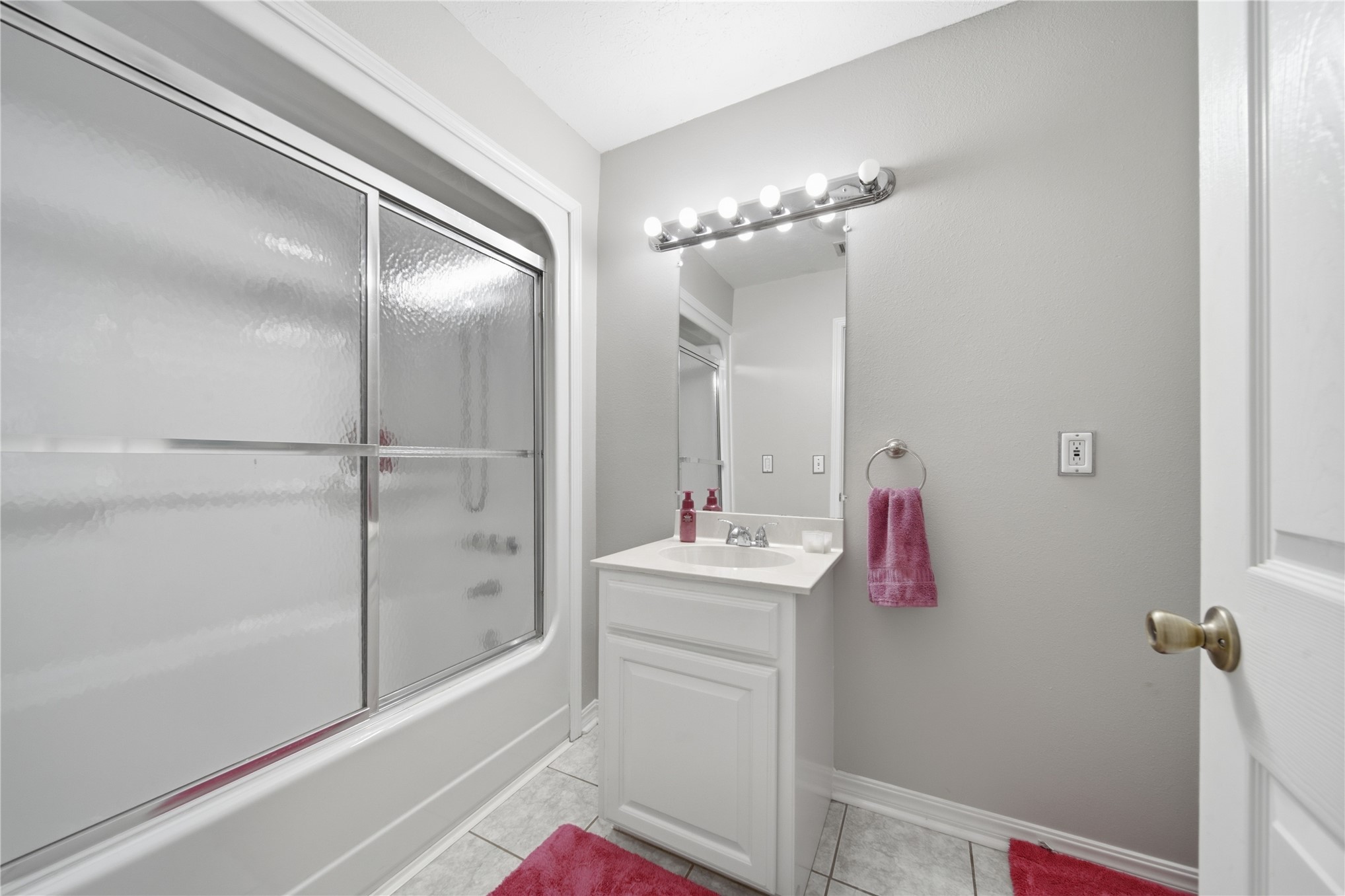 13354 E 520 Road Colcord OK 74338