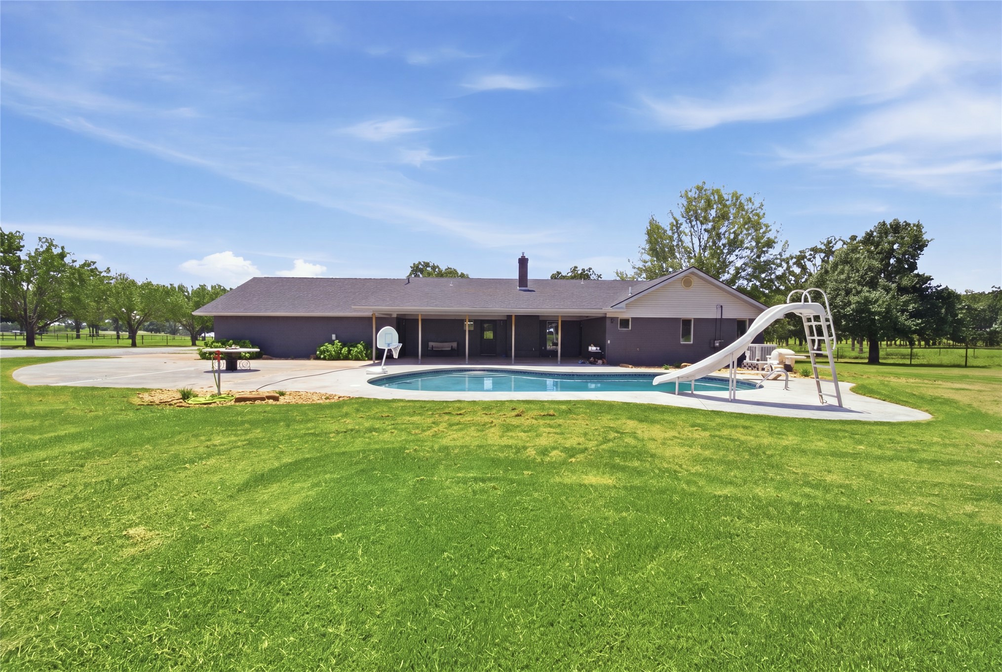 13354 E 520 Road Colcord OK 74338
