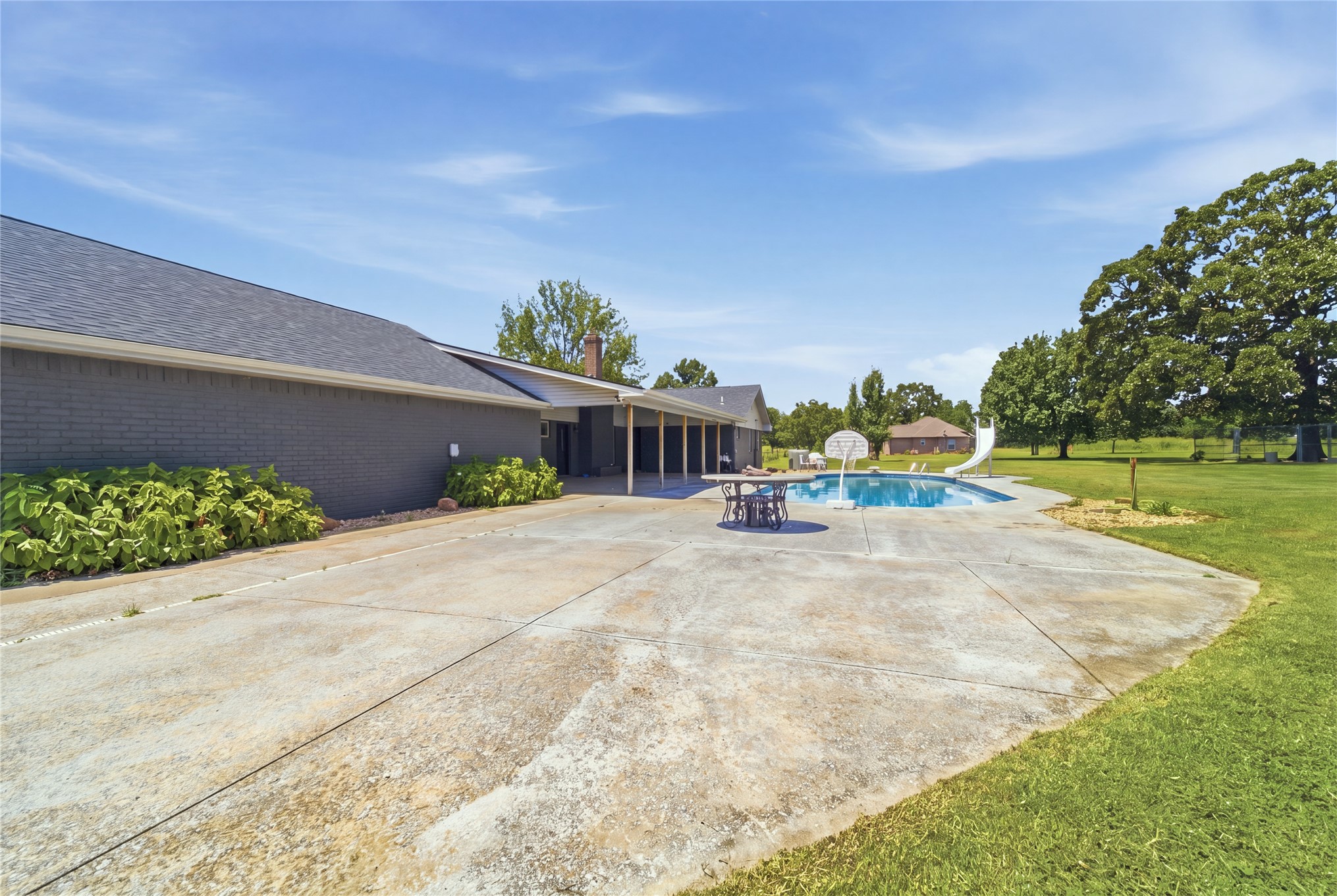 13354 E 520 Road Colcord OK 74338