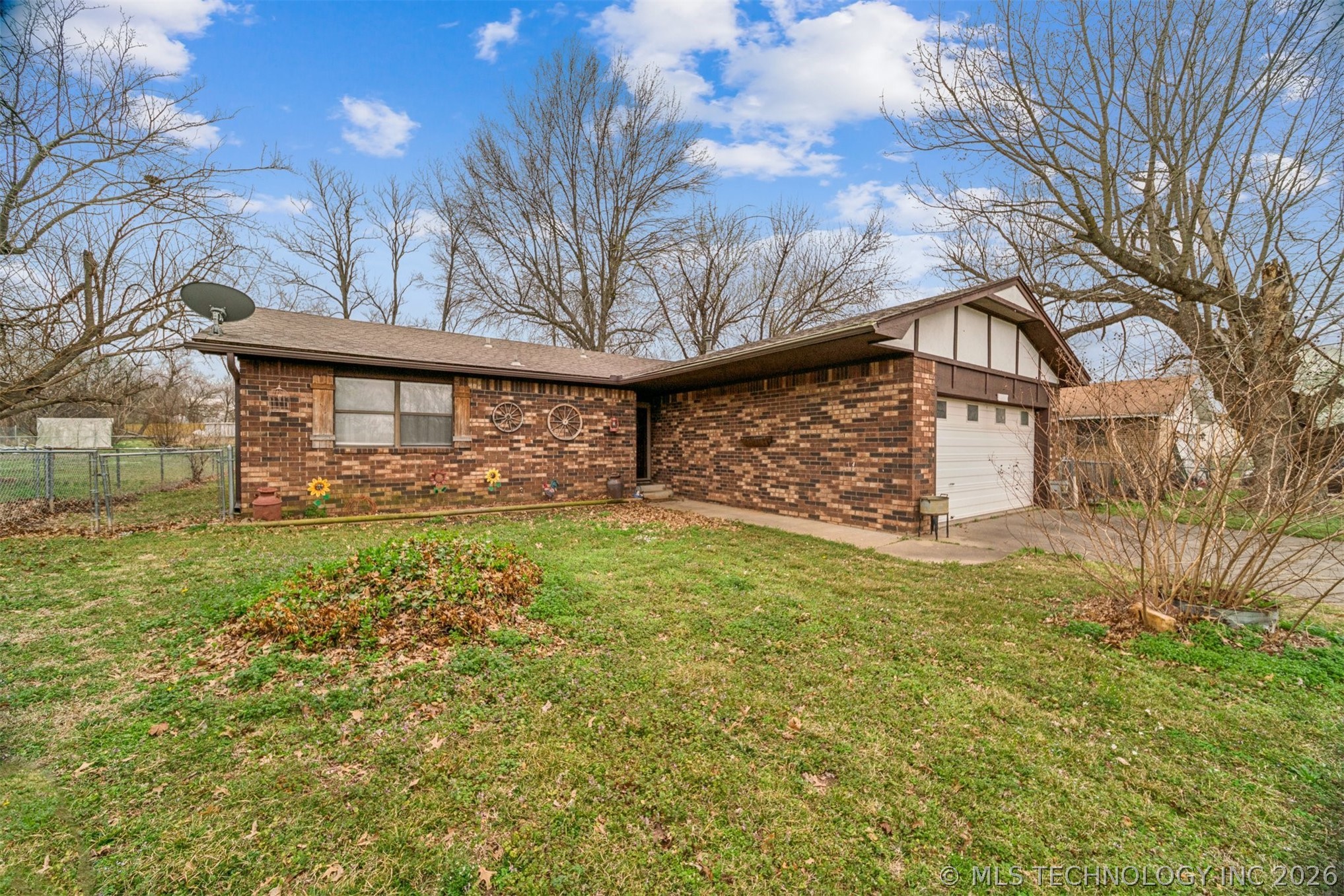 604 E Radcliff Avenue Locust Grove OK 74352