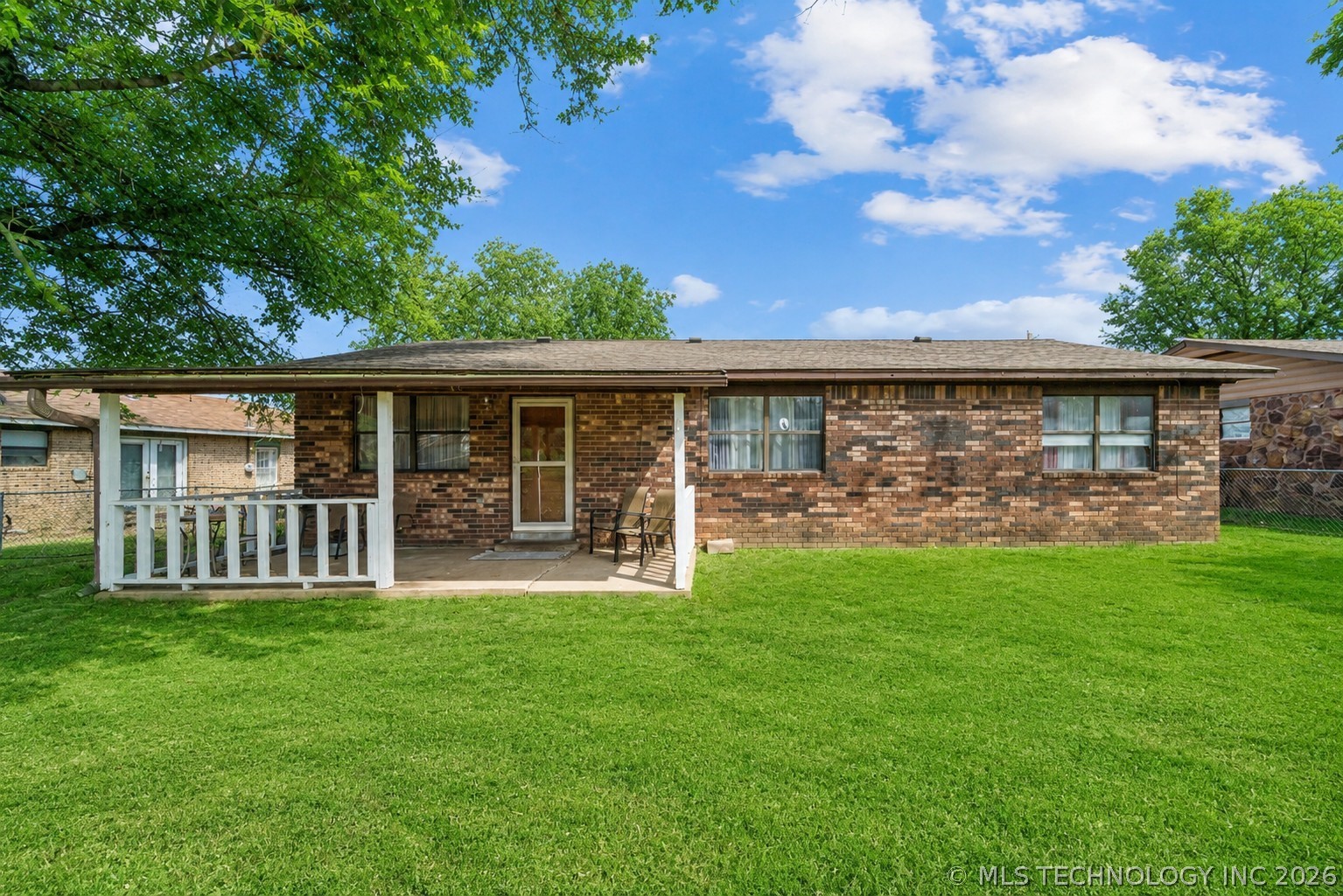 604 E Radcliff Avenue Locust Grove OK 74352