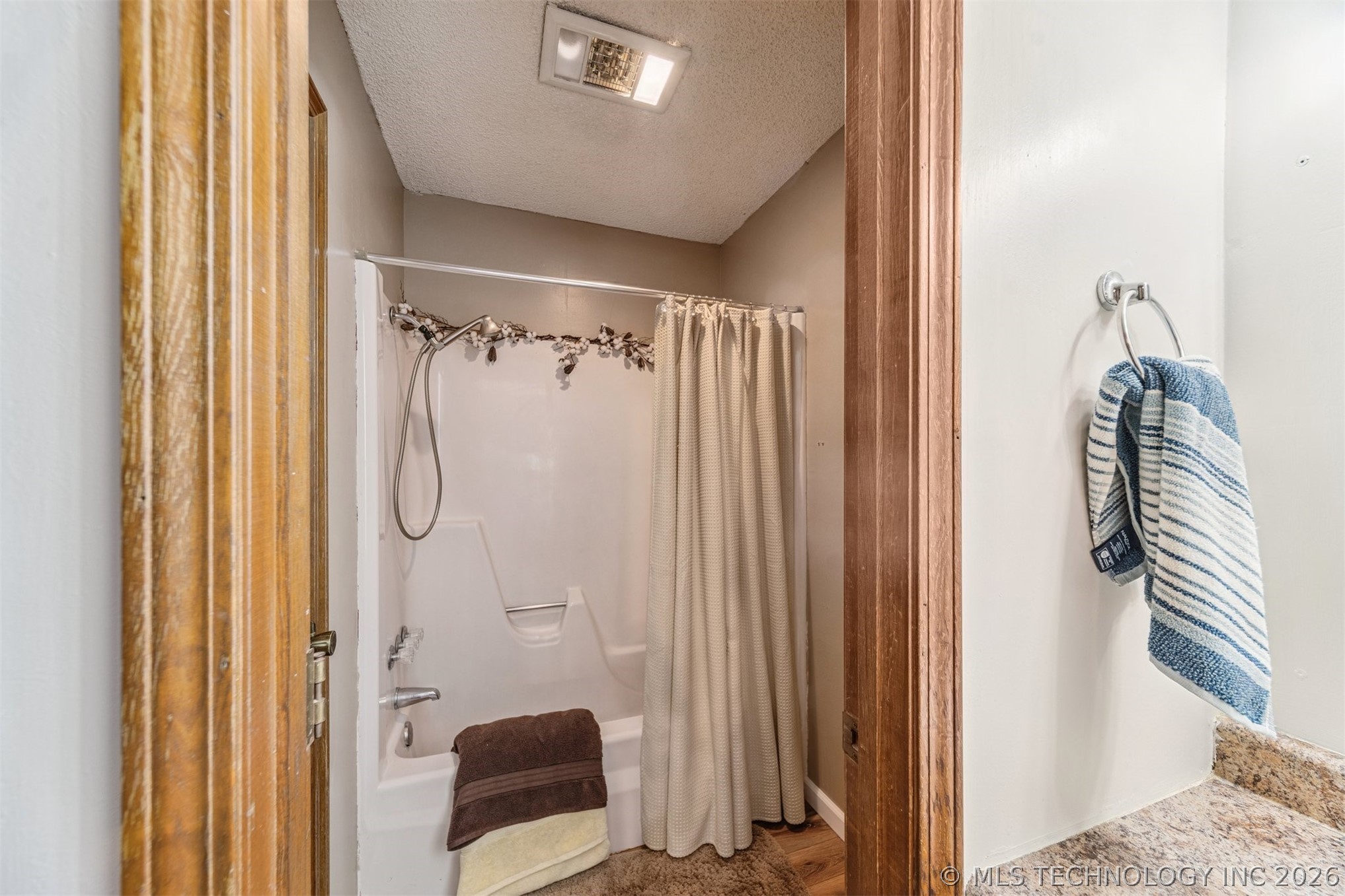 604 E Radcliff Avenue Locust Grove OK 74352