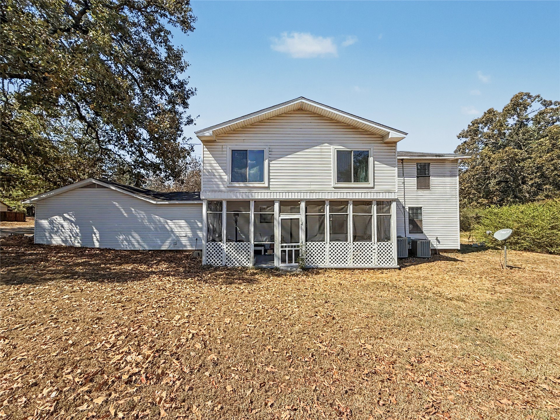 469331 E 1105 Road Muldrow OK 74948