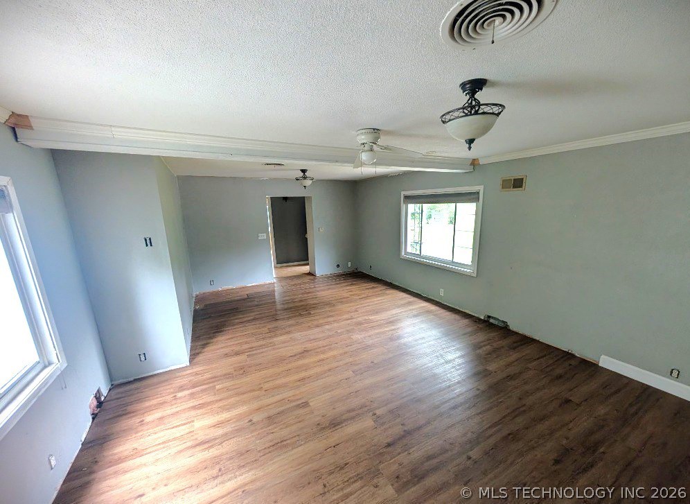 2076 Southview Avenue Bartlesville OK 74003