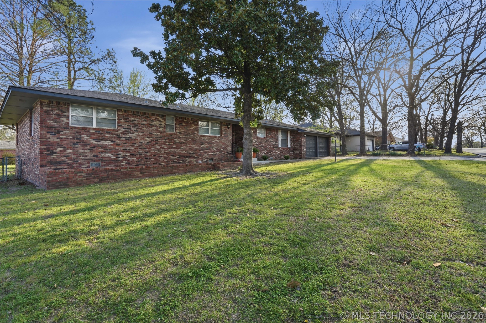 802 E Seneca Tahlequah OK 74464